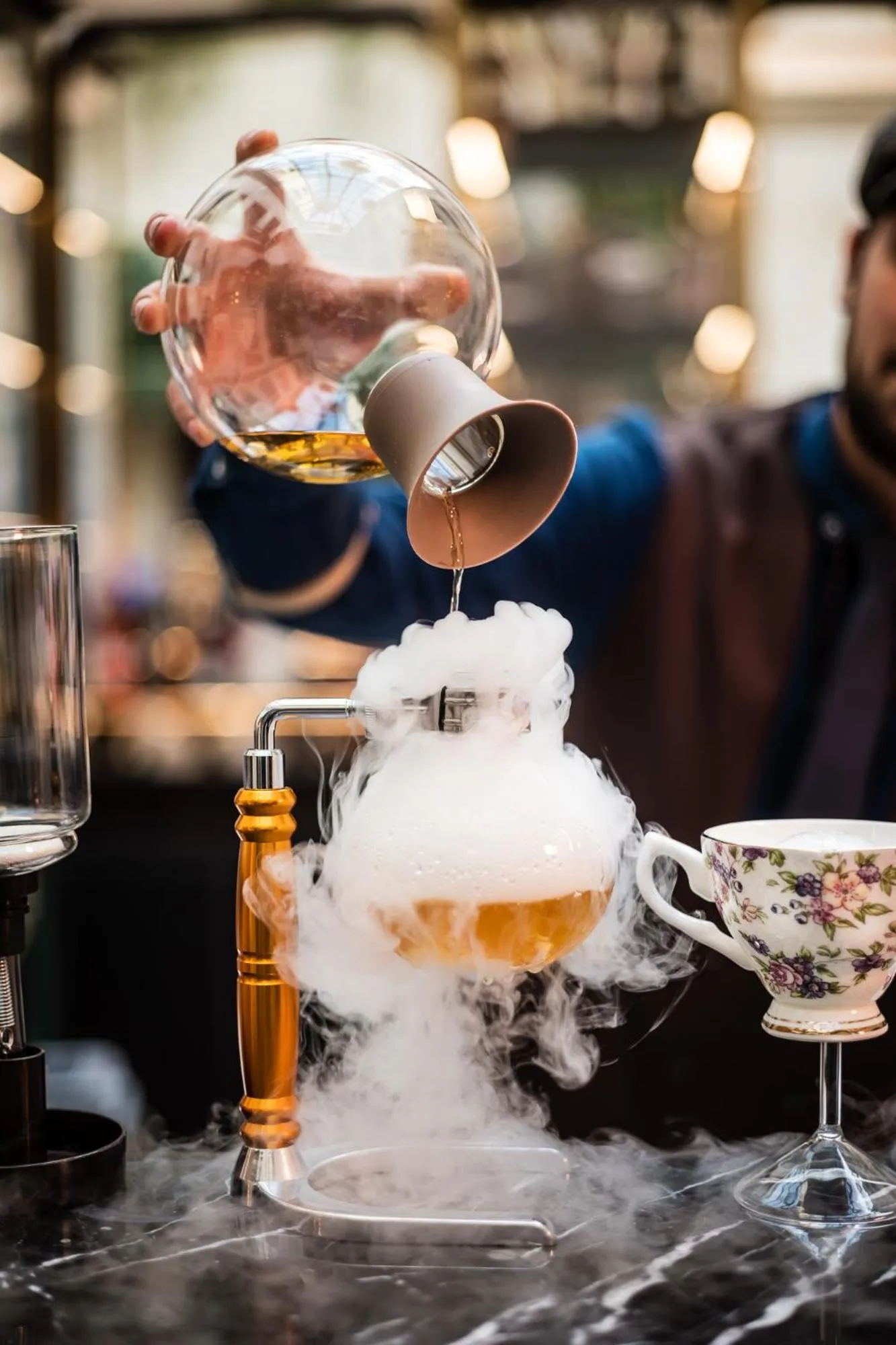 Food and drinks in The Merchant Baku