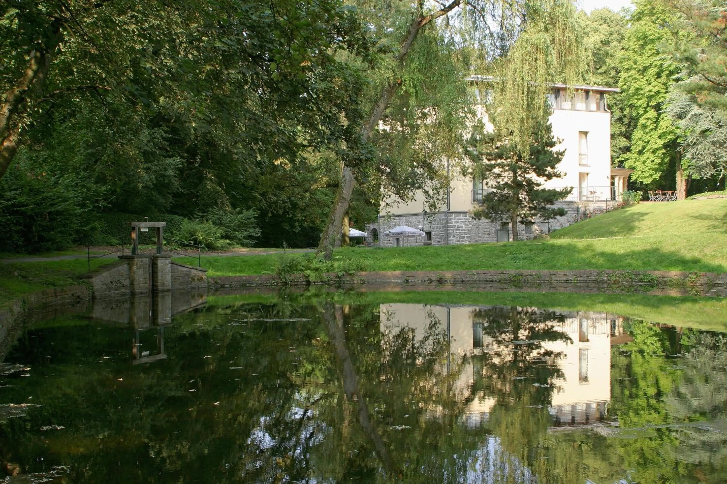 Property building in Arcadeon