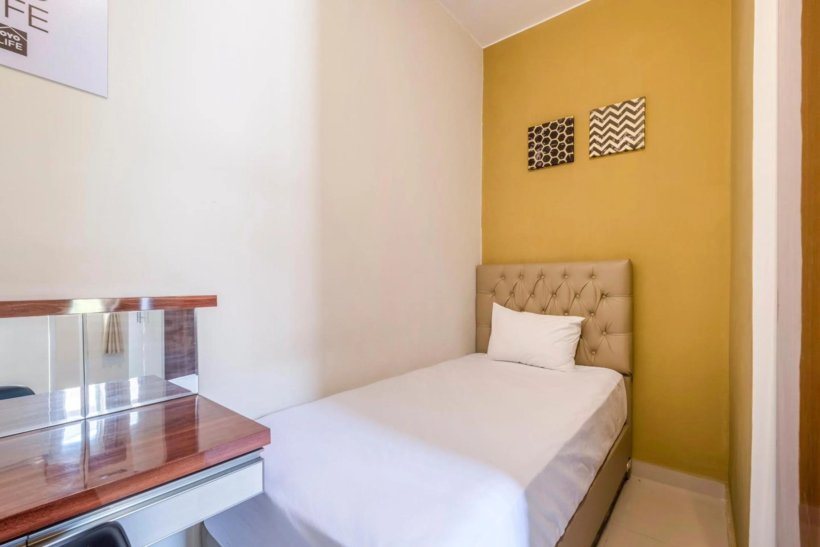 Bedroom, Bed in Koolkost near Stikes Cirebon