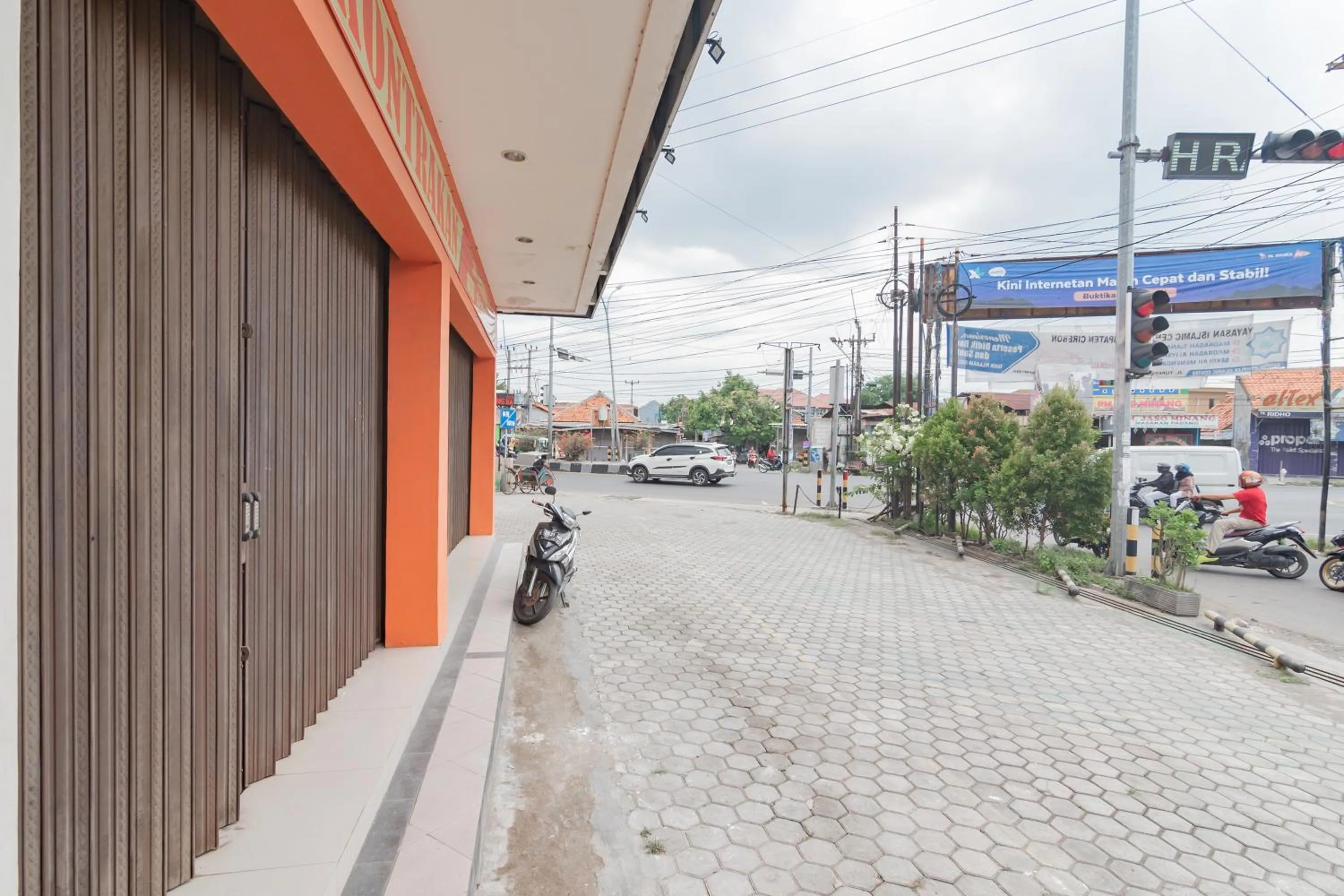 Property building in Koolkost near Stikes Cirebon