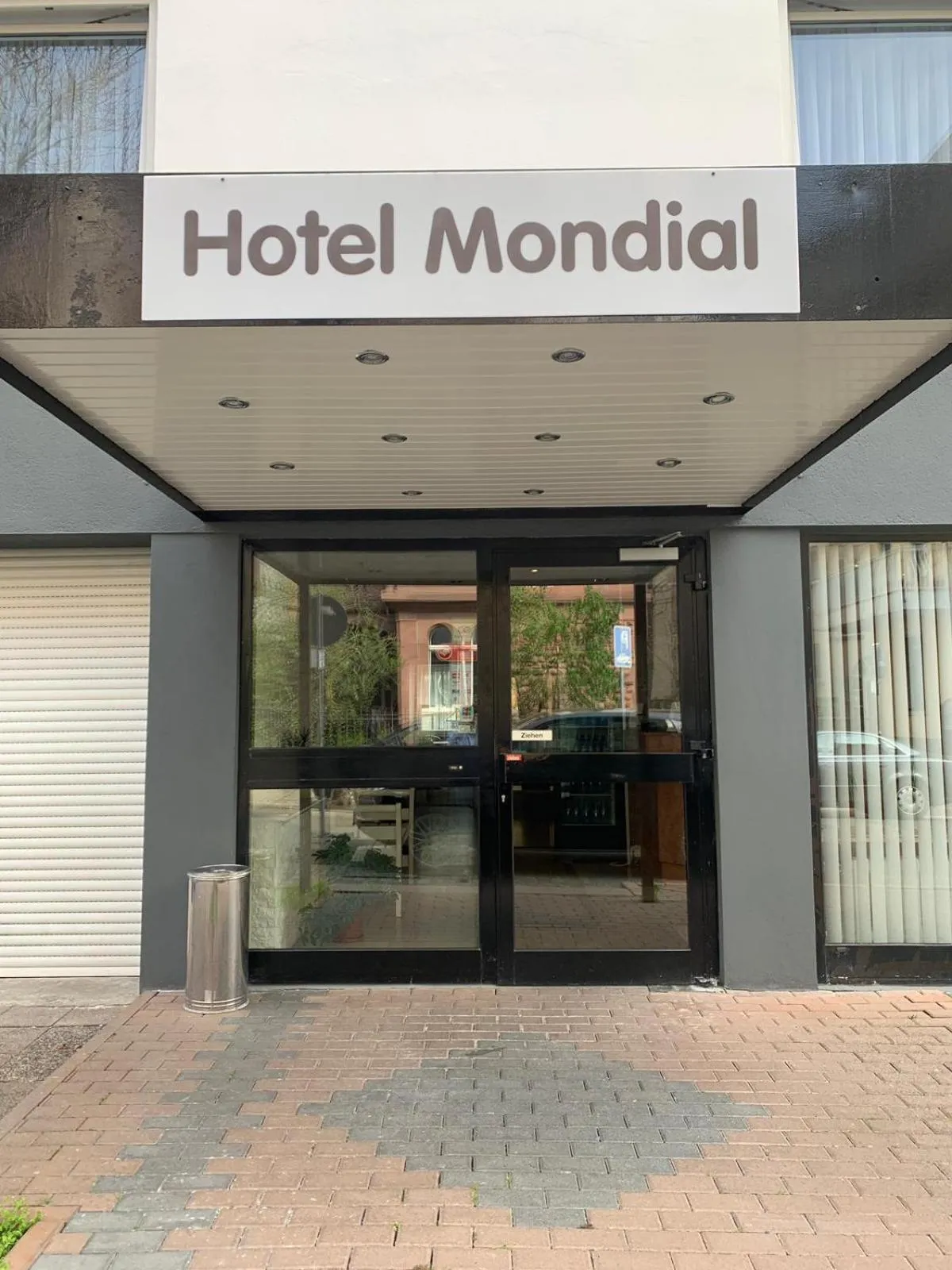 Property building in Hotel Mondial Comfort - Frankfurt City Centre