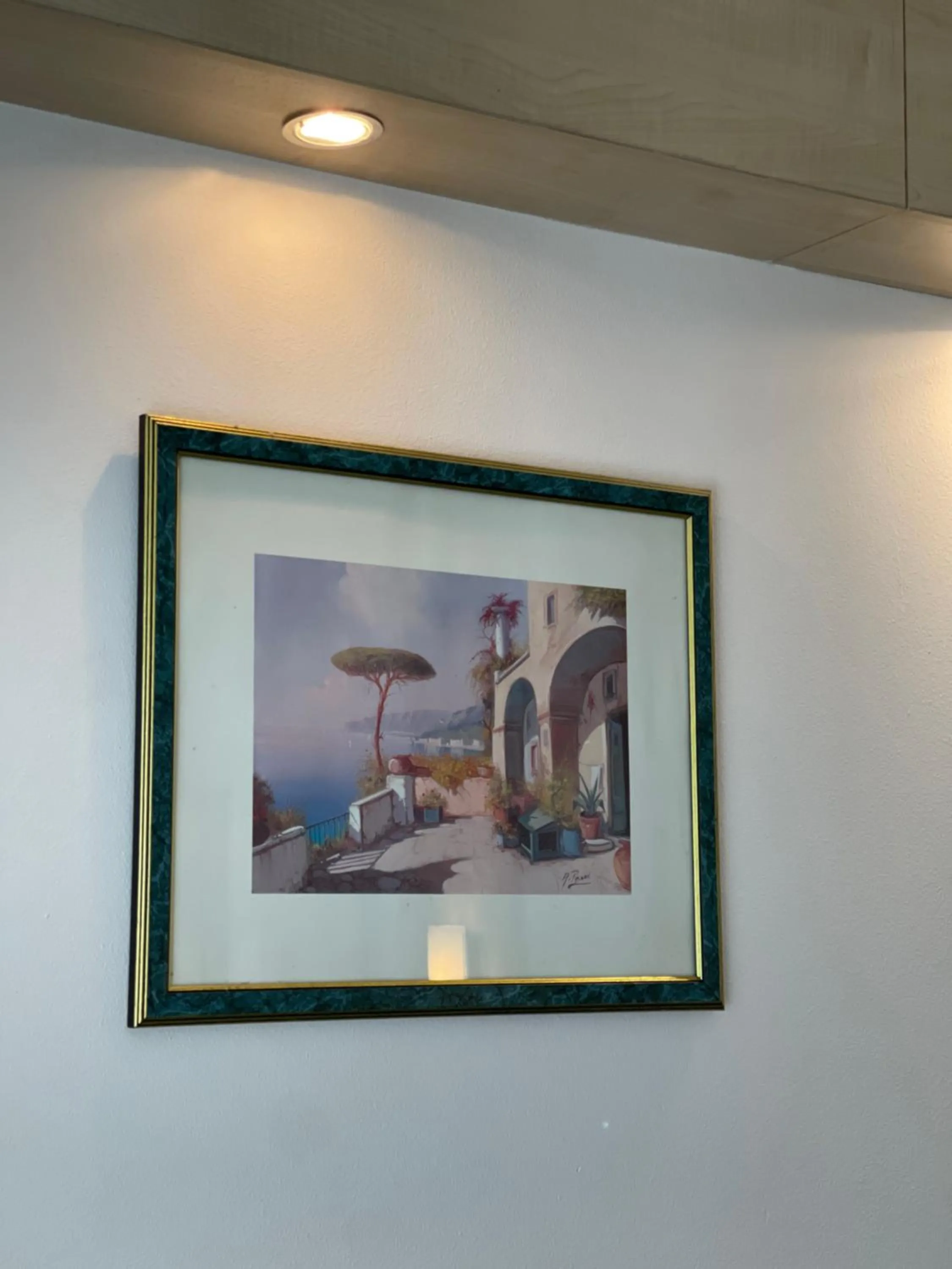 Decorative detail in Hotel Mondial Comfort - Frankfurt City Centre