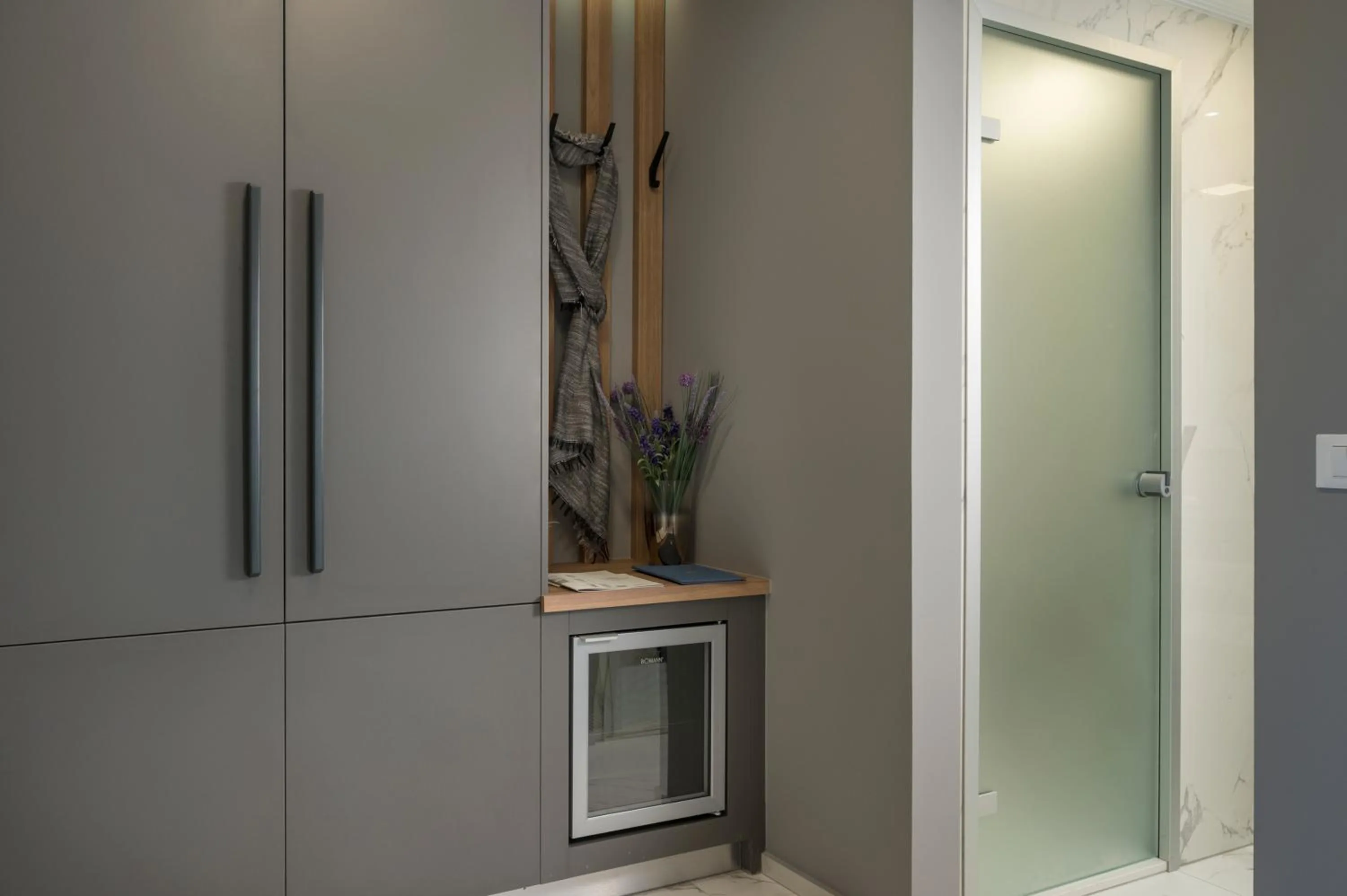 wardrobe in Blue Elephant Boutique Hotel & Spa - Adults Only