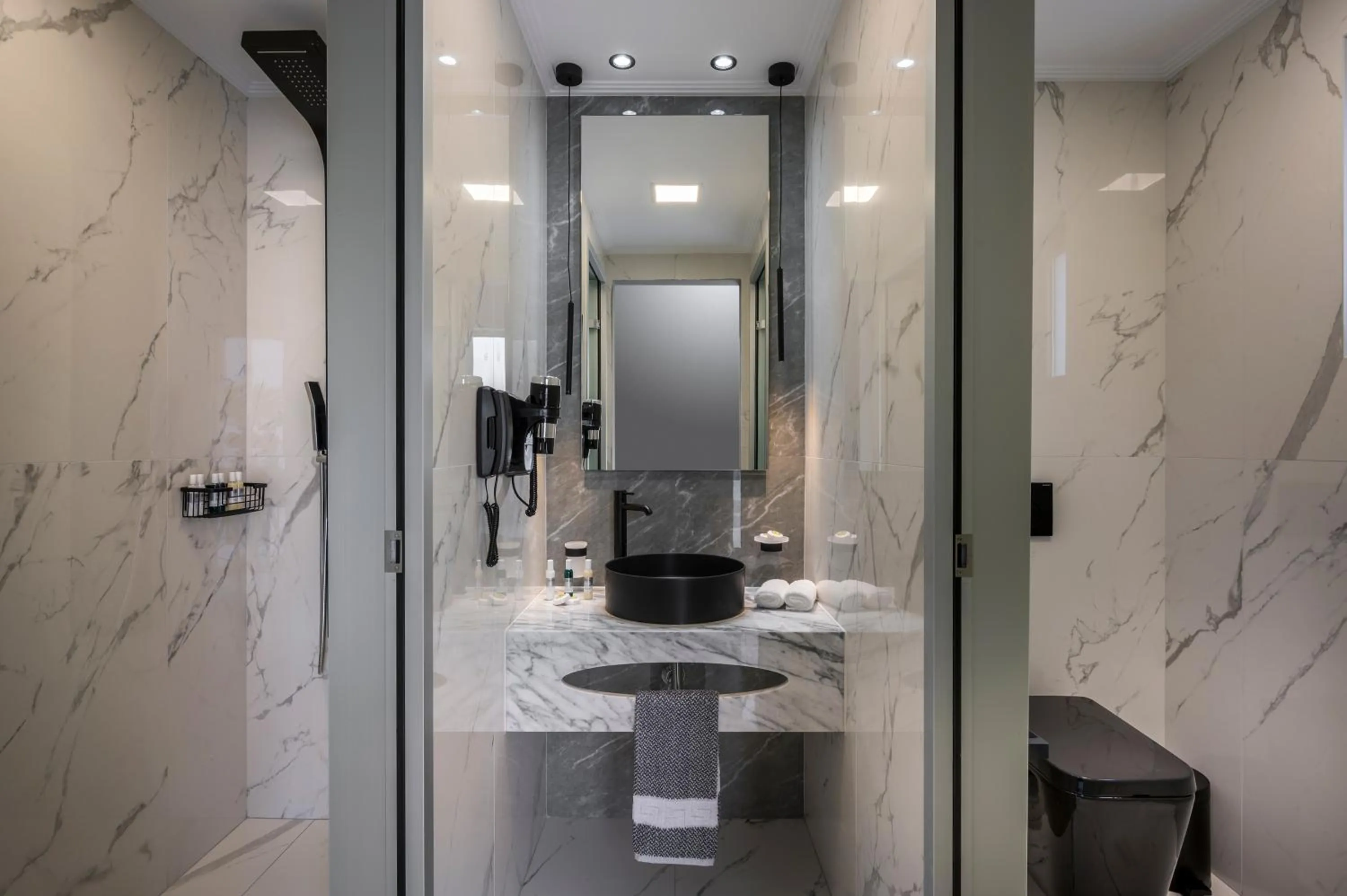 Shower in Blue Elephant Boutique Hotel & Spa - Adults Only