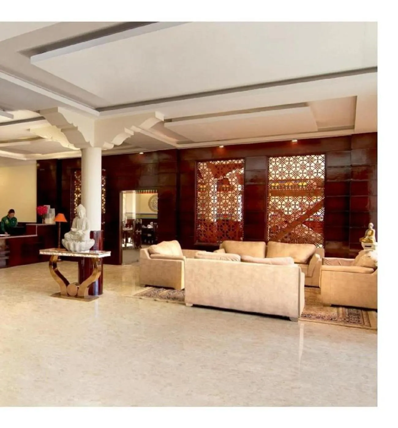 Staff in Hotel Paradise Ladakh