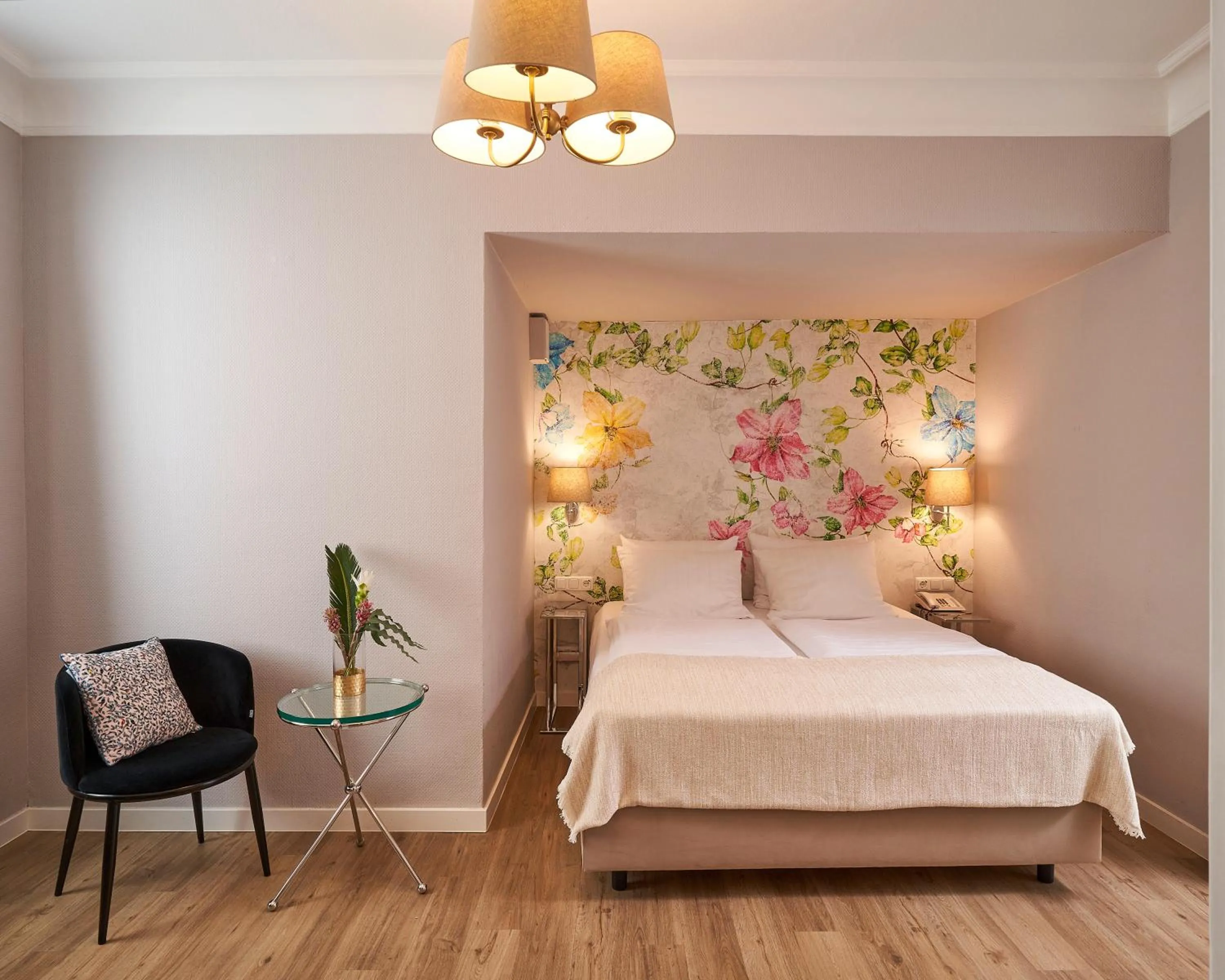 Bed in Hotel Monopol - Central Station