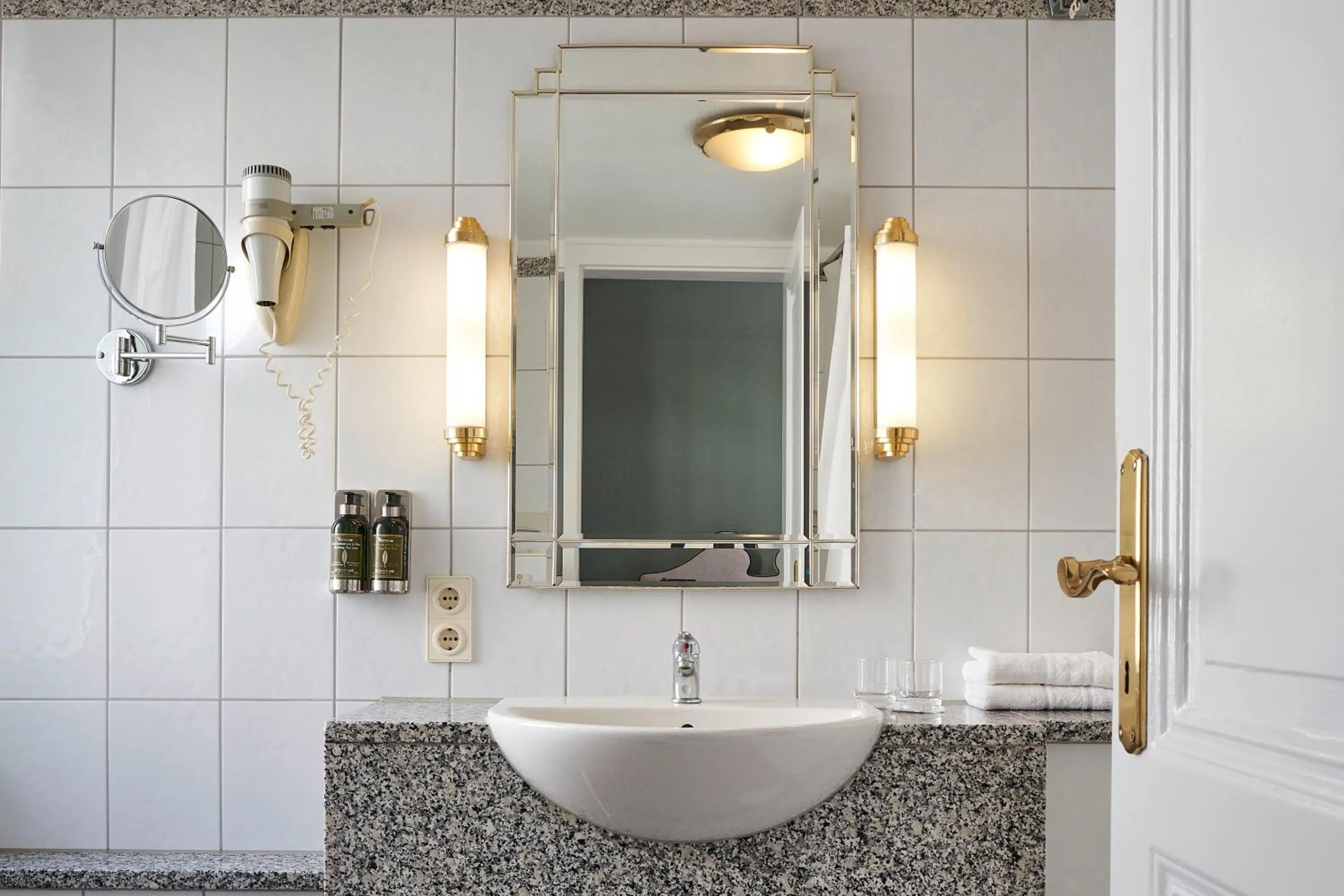 Bathroom in Hotel Monopol - Central Station