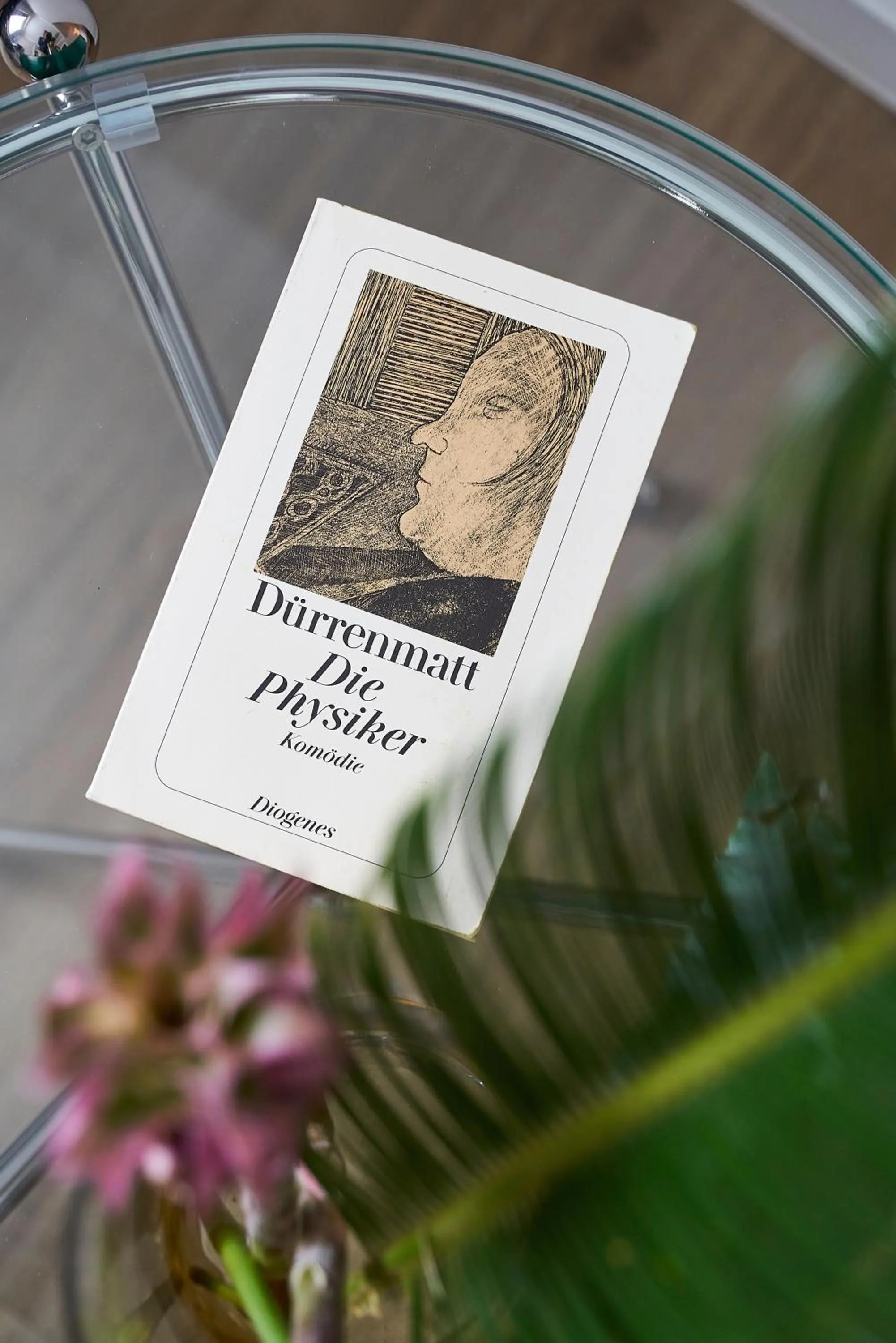 Seating area in Hotel Monopol - Central Station