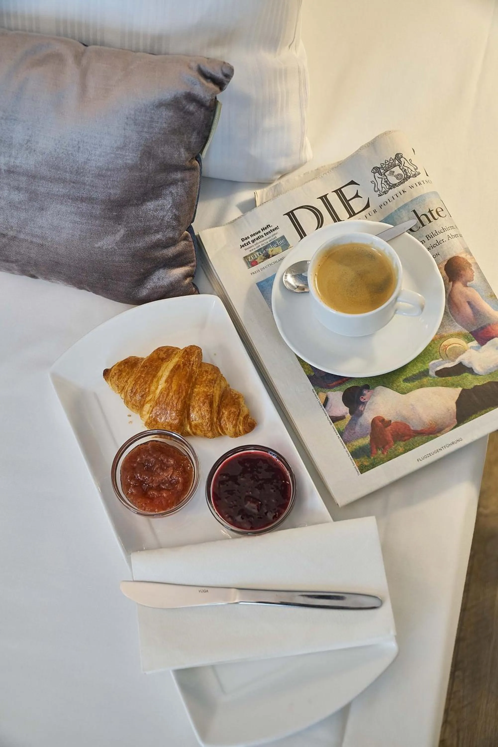 Breakfast in Hotel Monopol - Central Station