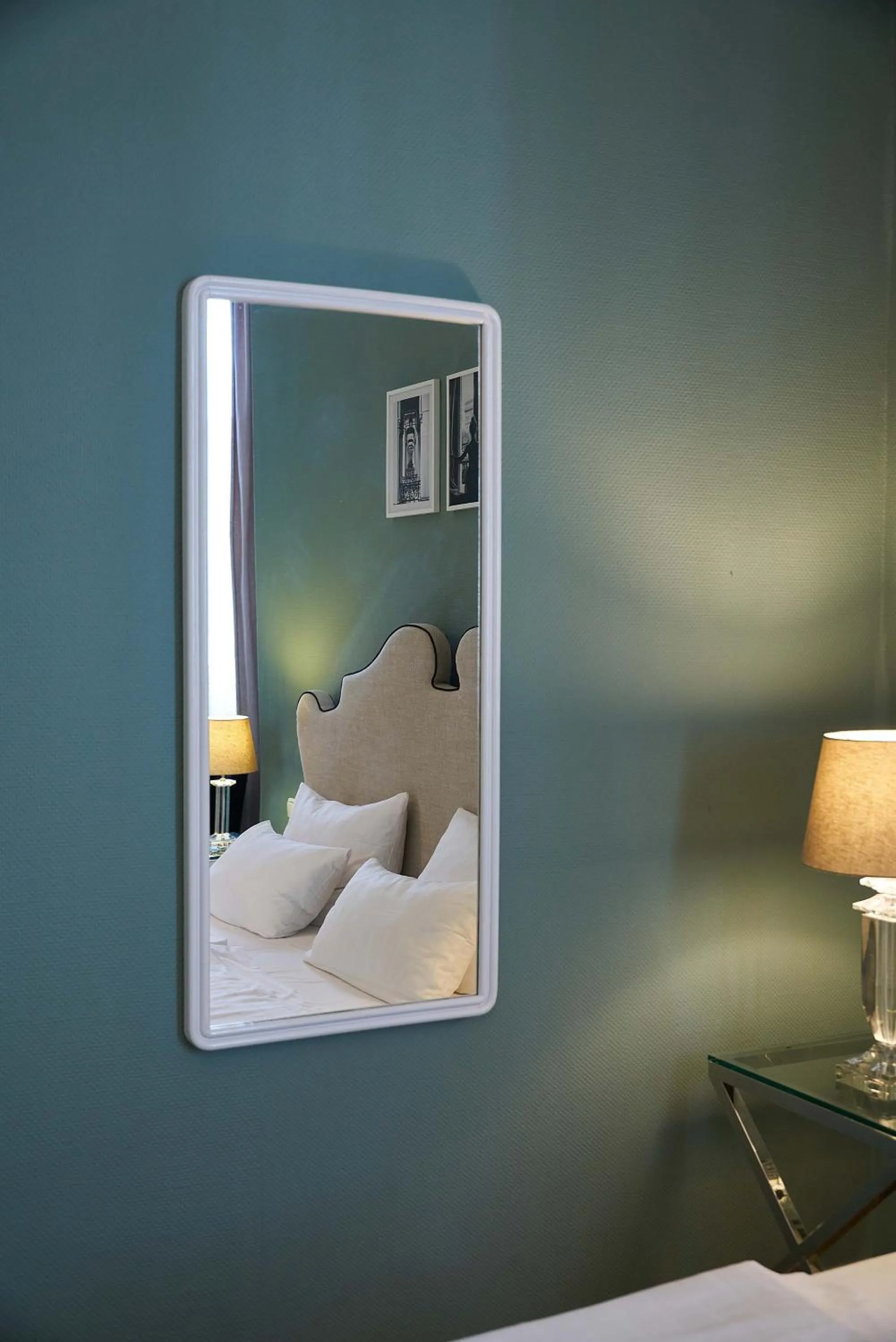 Bed in Hotel Monopol - Central Station