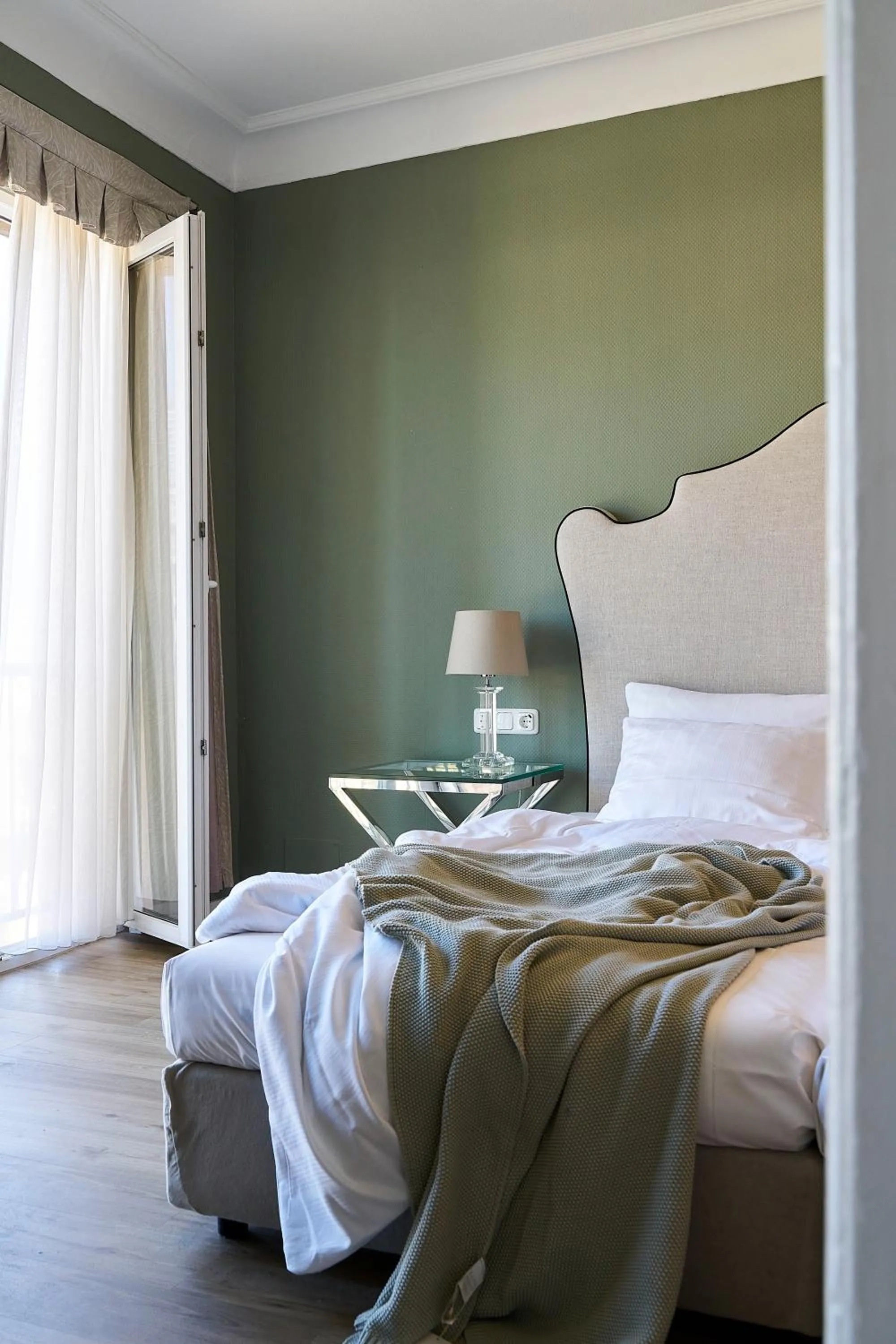 Bed in Hotel Monopol - Central Station