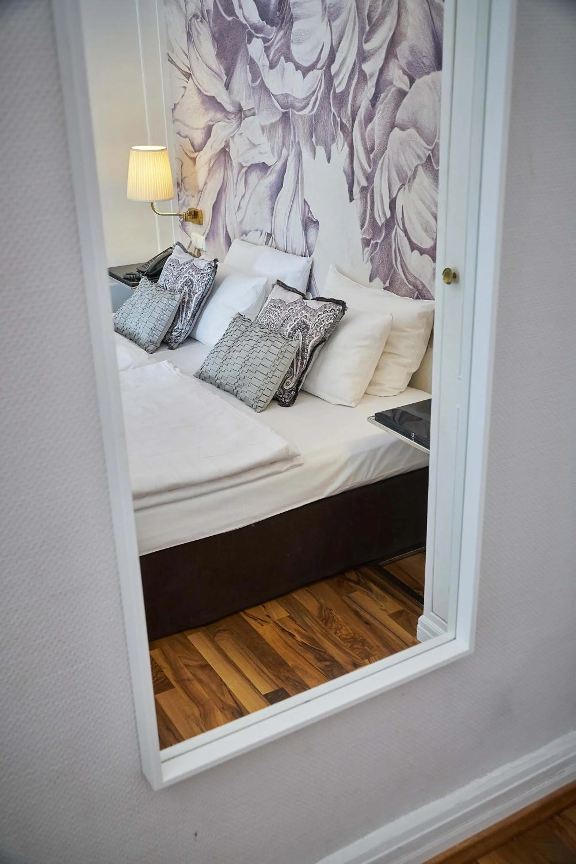 Bed in Hotel Monopol - Central Station