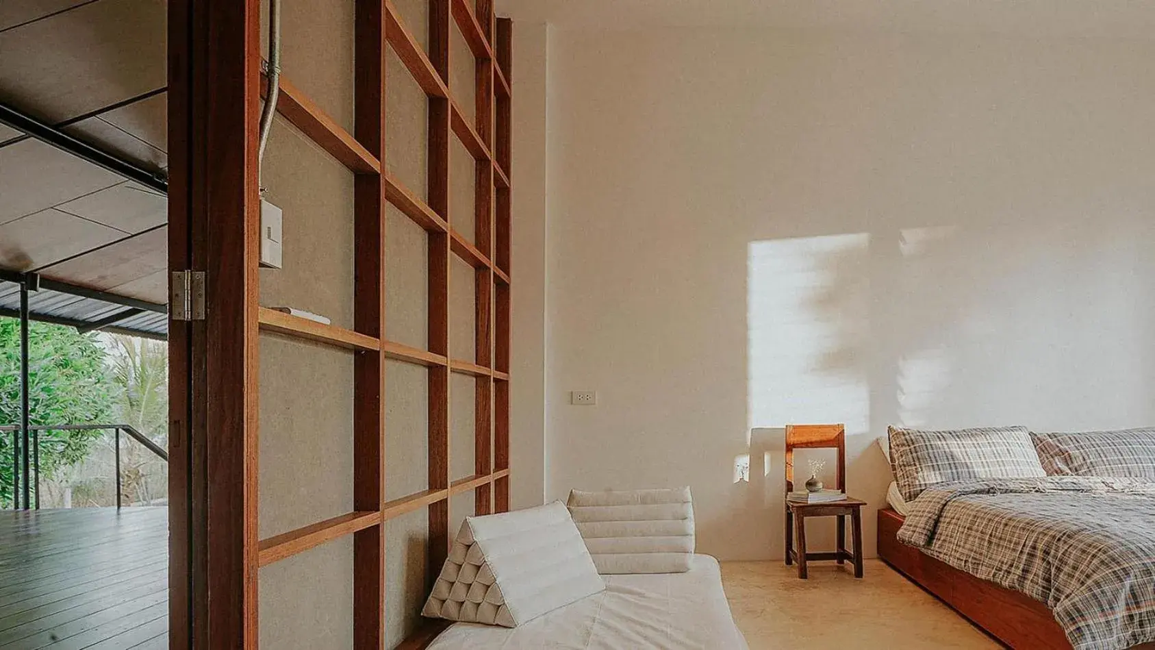 Double Room with Patio in Baan Lek Villa Double Room with Patio in Baan Lek Villa