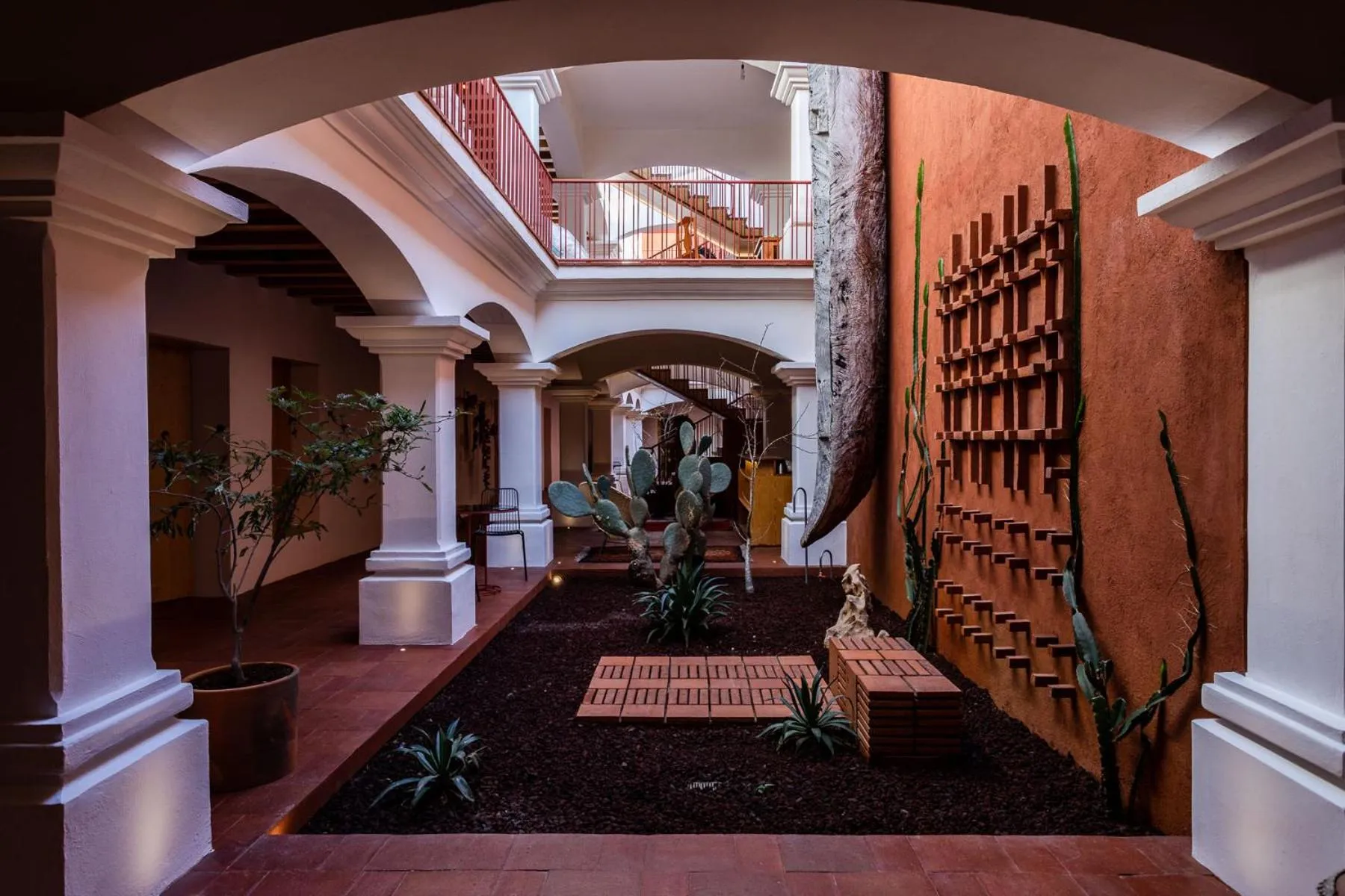 Patio in Hotel Ayook