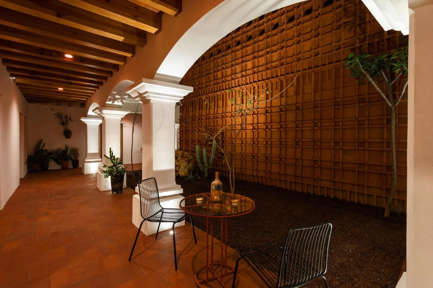 Patio in Hotel Ayook