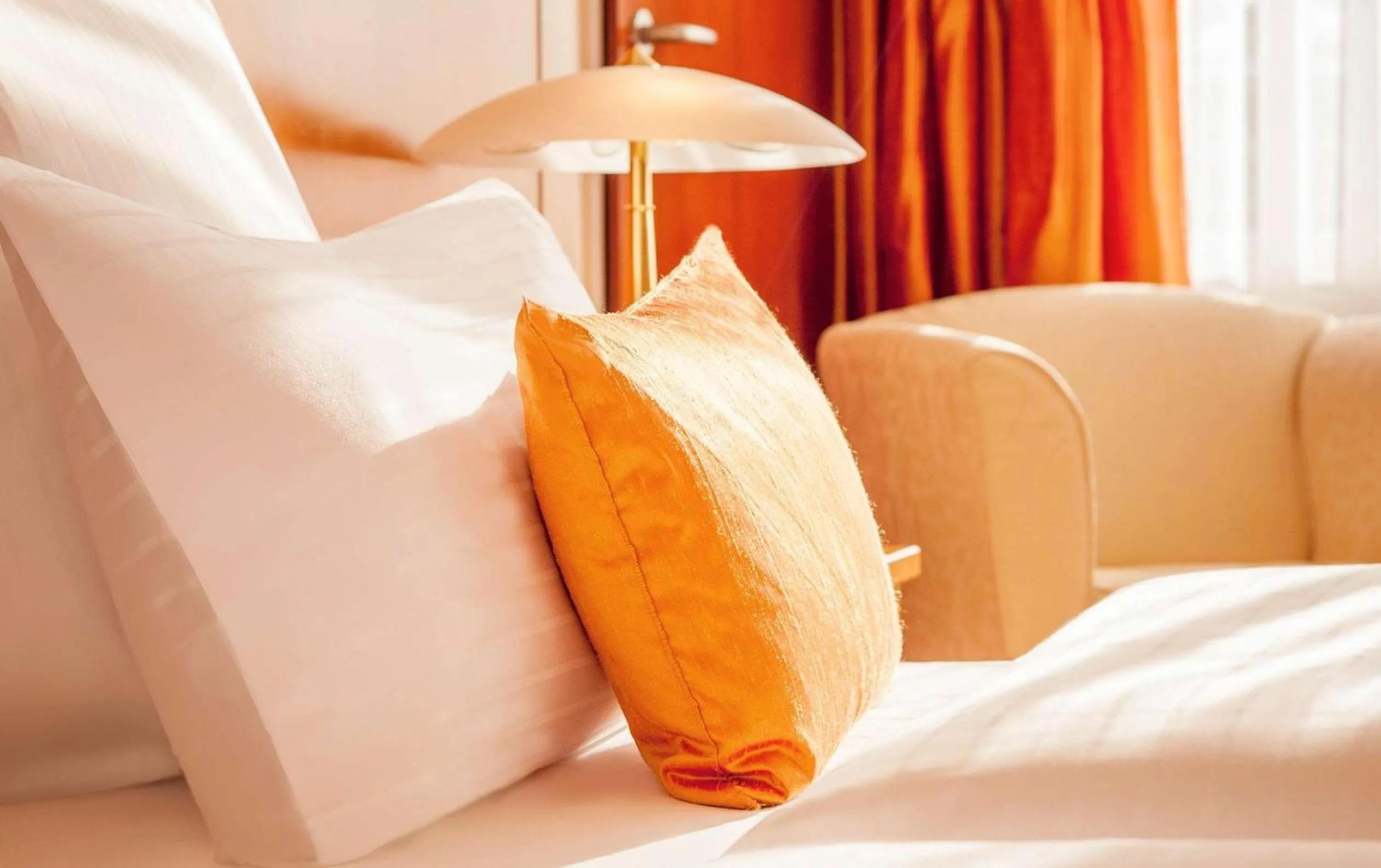 Photo of the whole room, Bed in Parkhotel Bremen – ein Mitglied der Hommage Luxury Hotels Collection