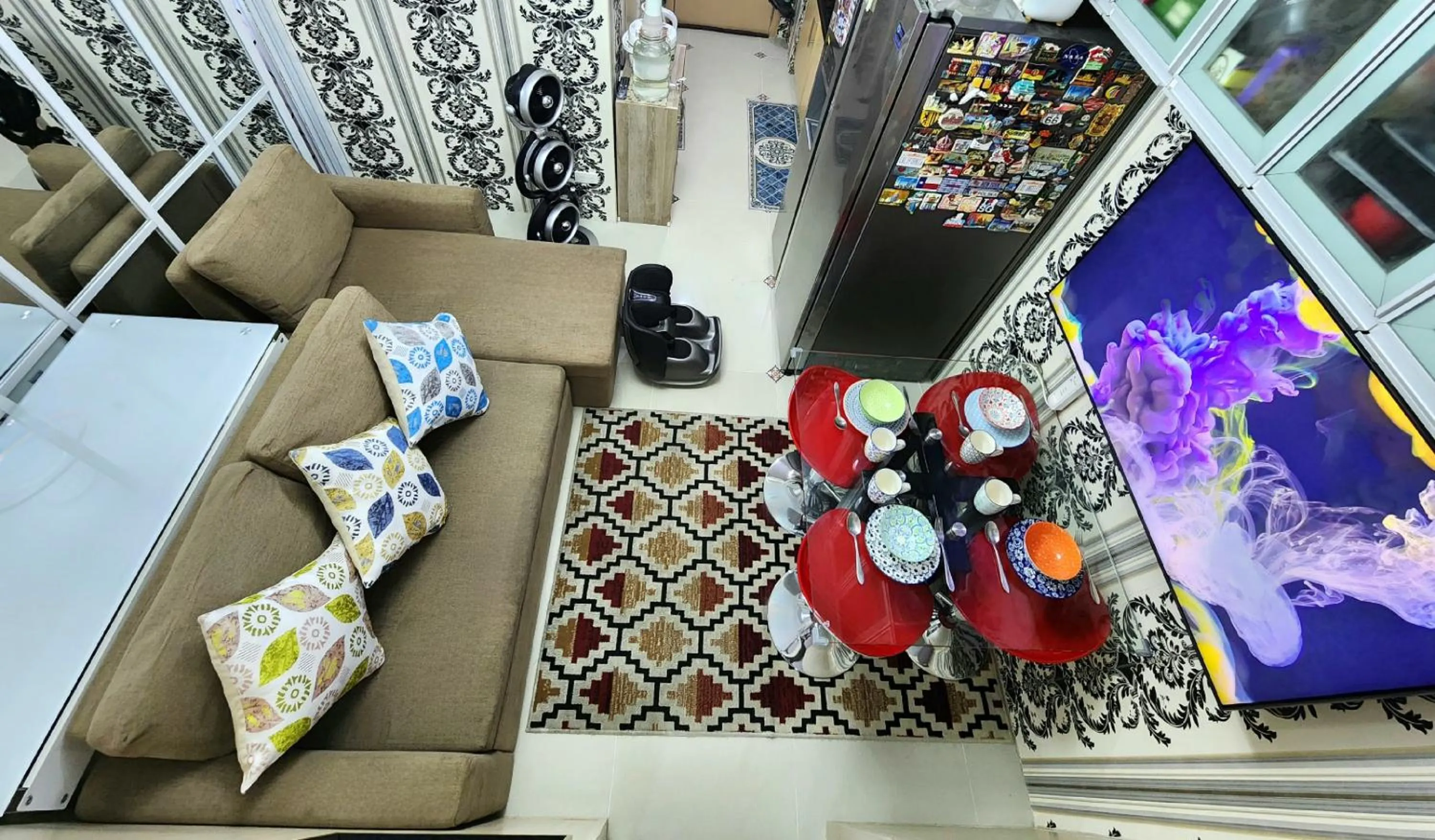 TV and multimedia in High-Tech Studio at Grass Residences -2 persons only, Quezon City