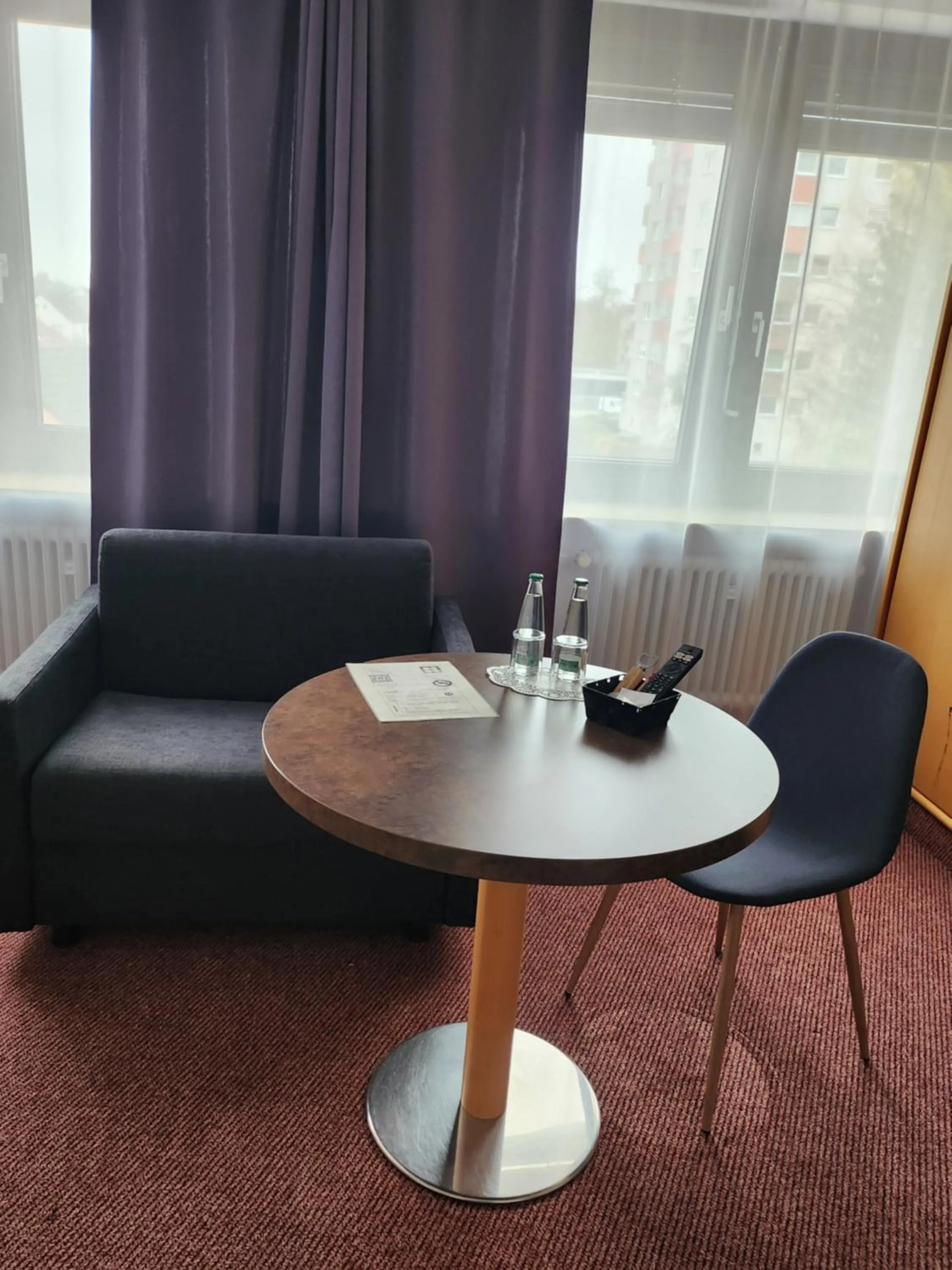 Seating area in Eibacher Hof