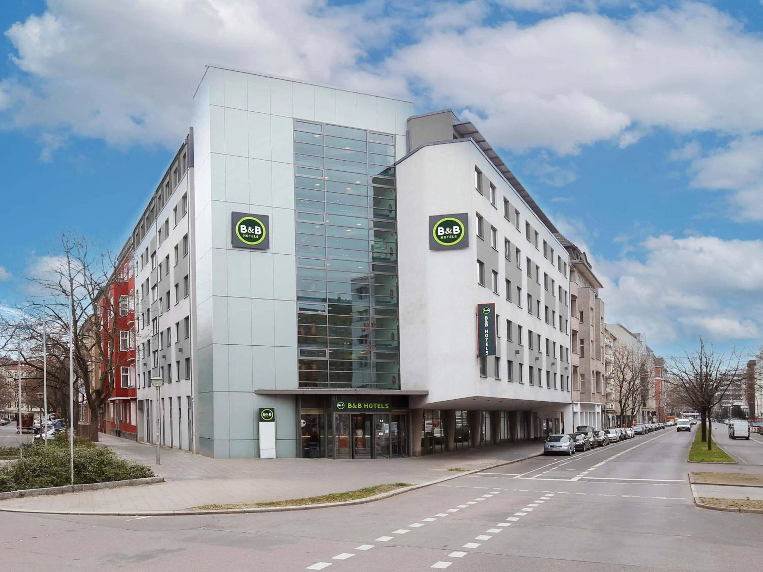 Property building in B&B Hotel Berlin City-West