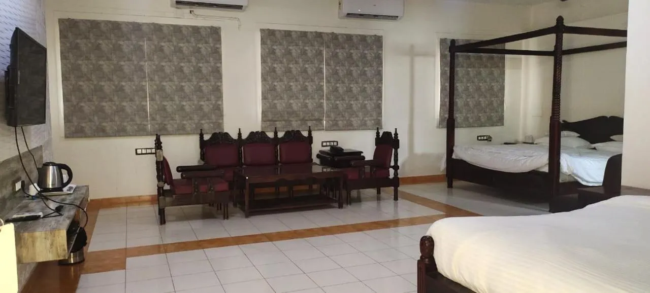 Living room, Bed in Casa Blanca - A Boutique Resort