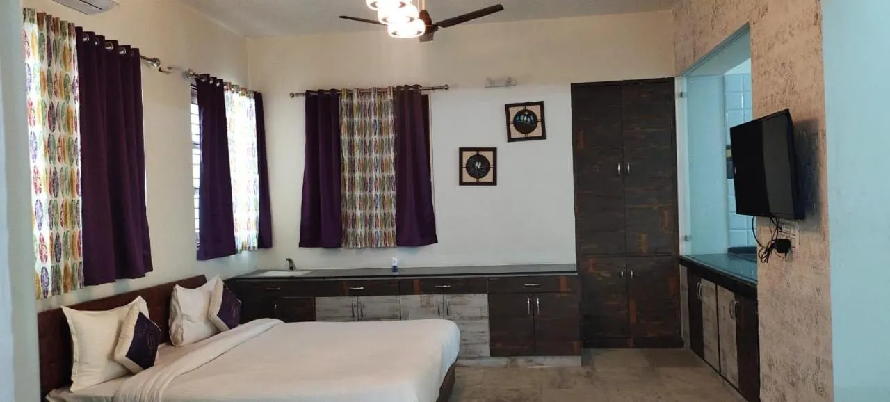 Photo of the whole room, Bed in Casa Blanca - A Boutique Resort