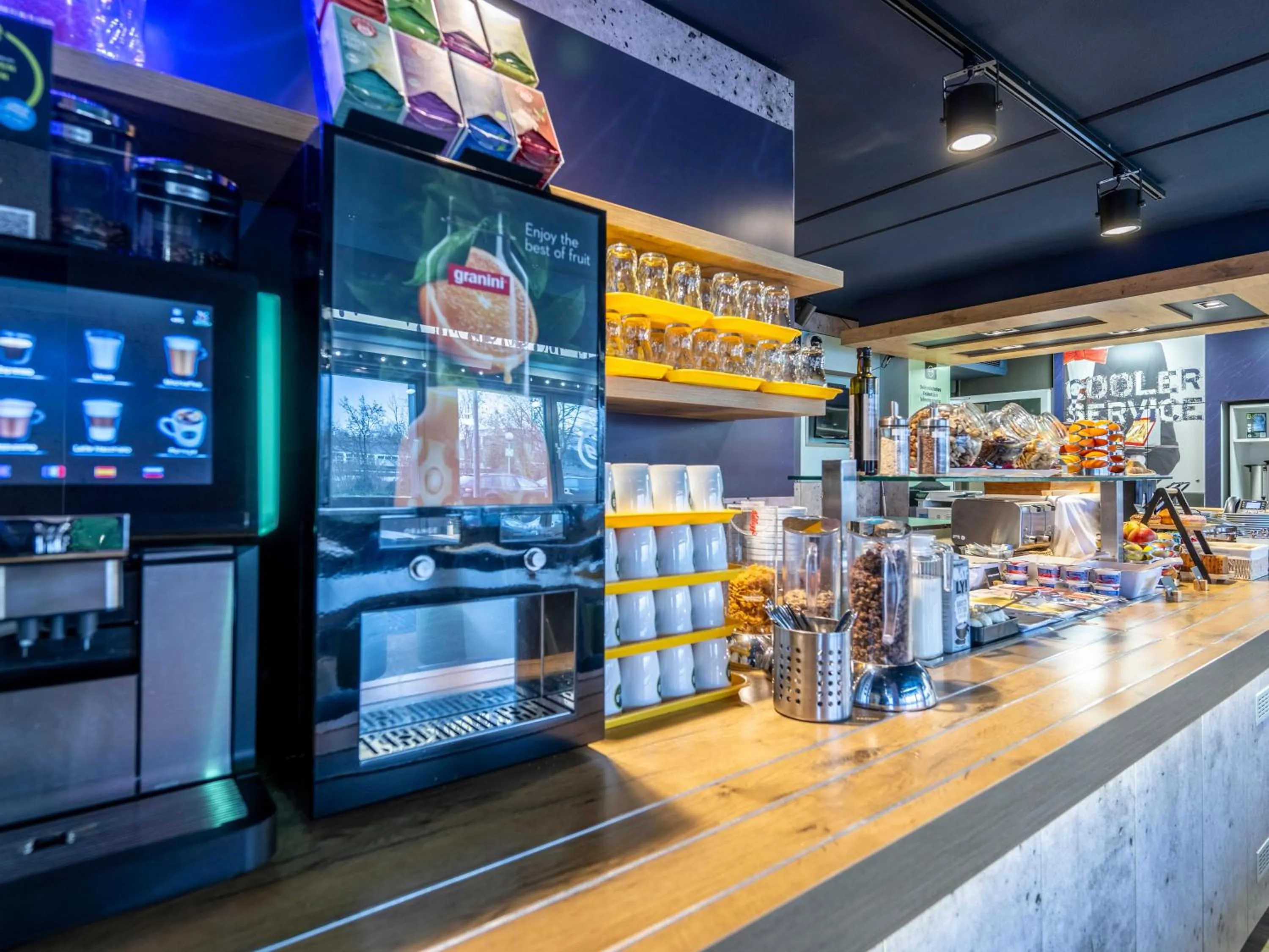 Restaurant/places to eat in ibis budget Nürnberg Tennenlohe