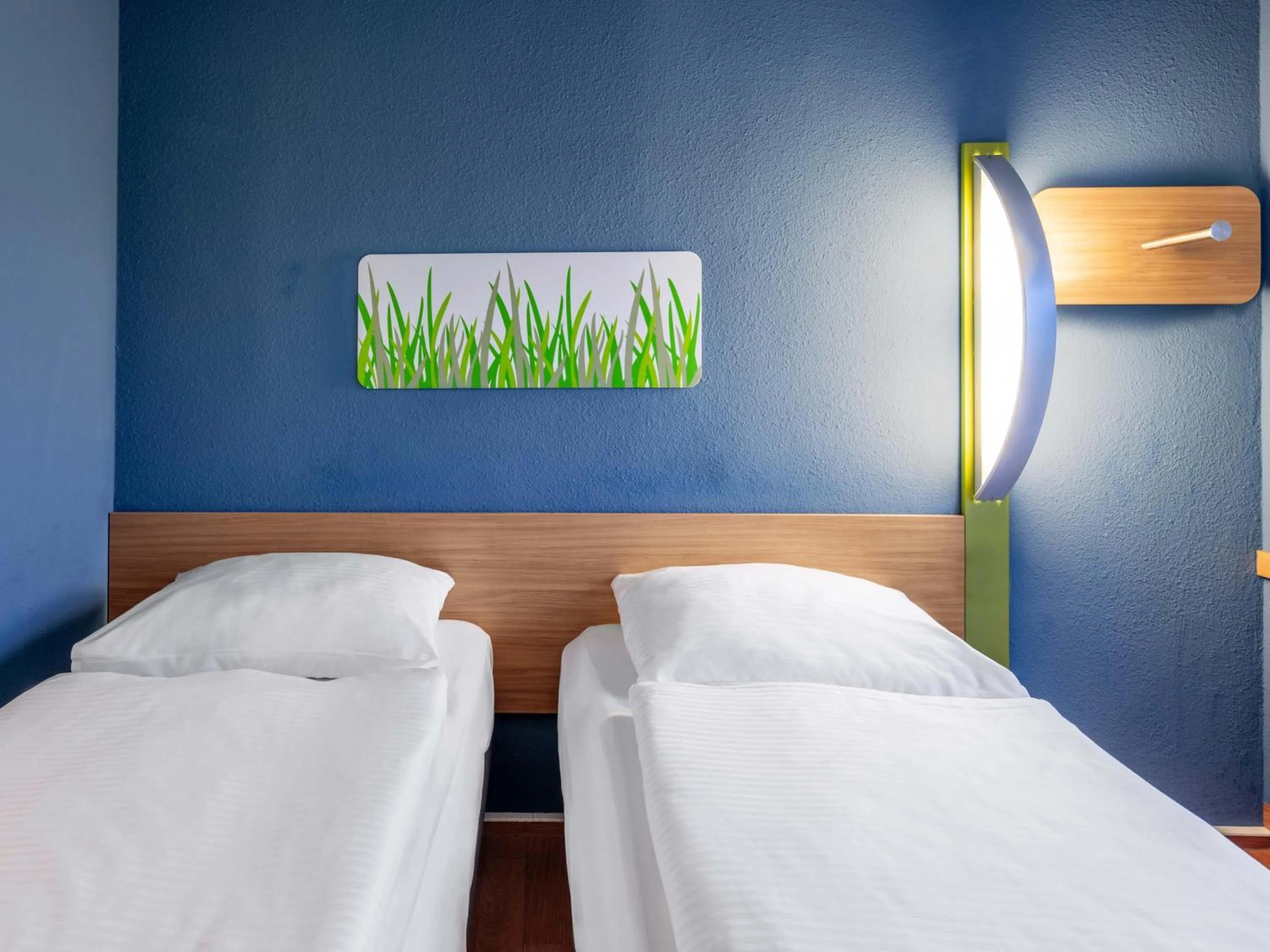 Bed in B&B HOTEL Erlangen-Tennenlohe