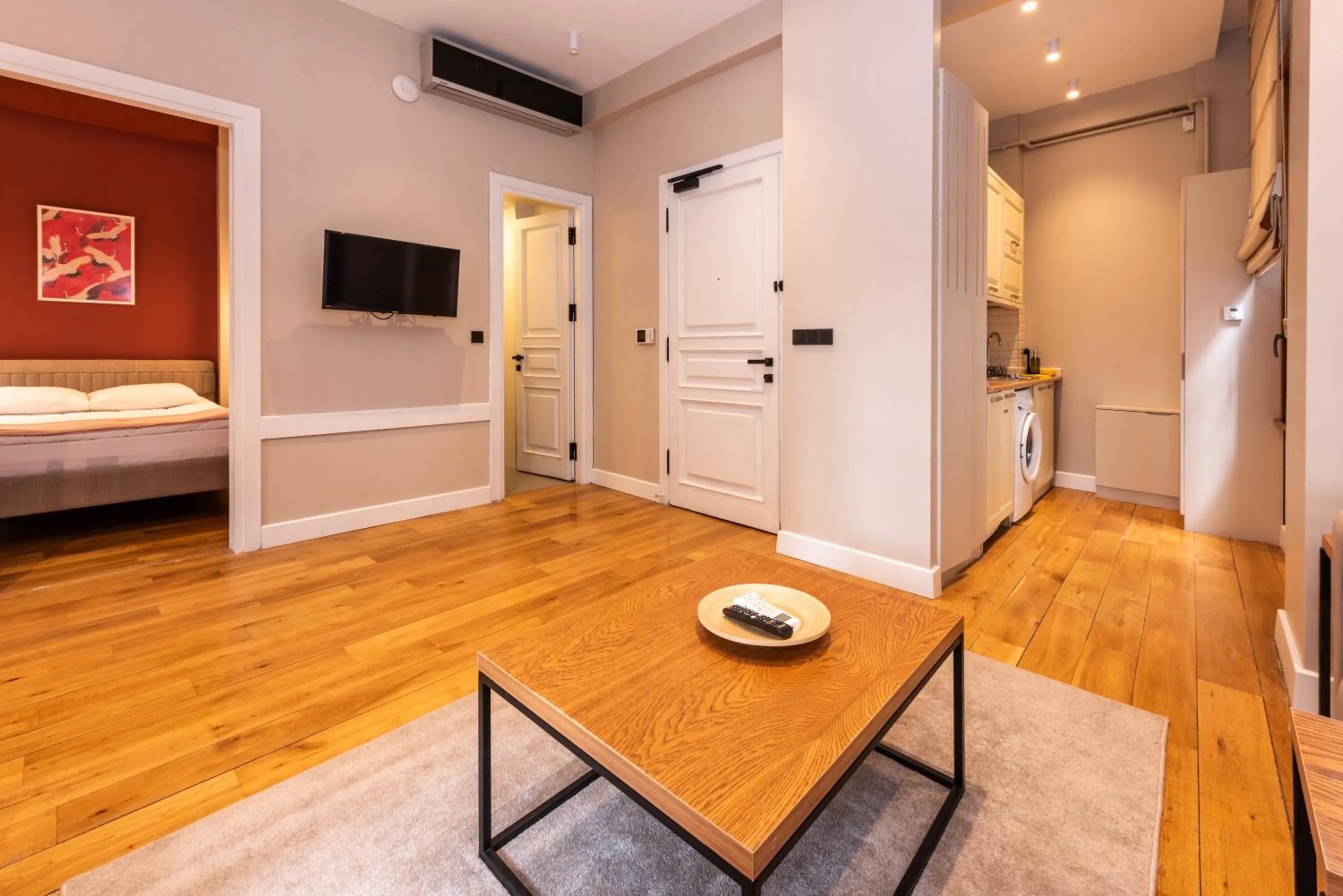 Photo of the whole room, Bed in Bguest Pera Suites