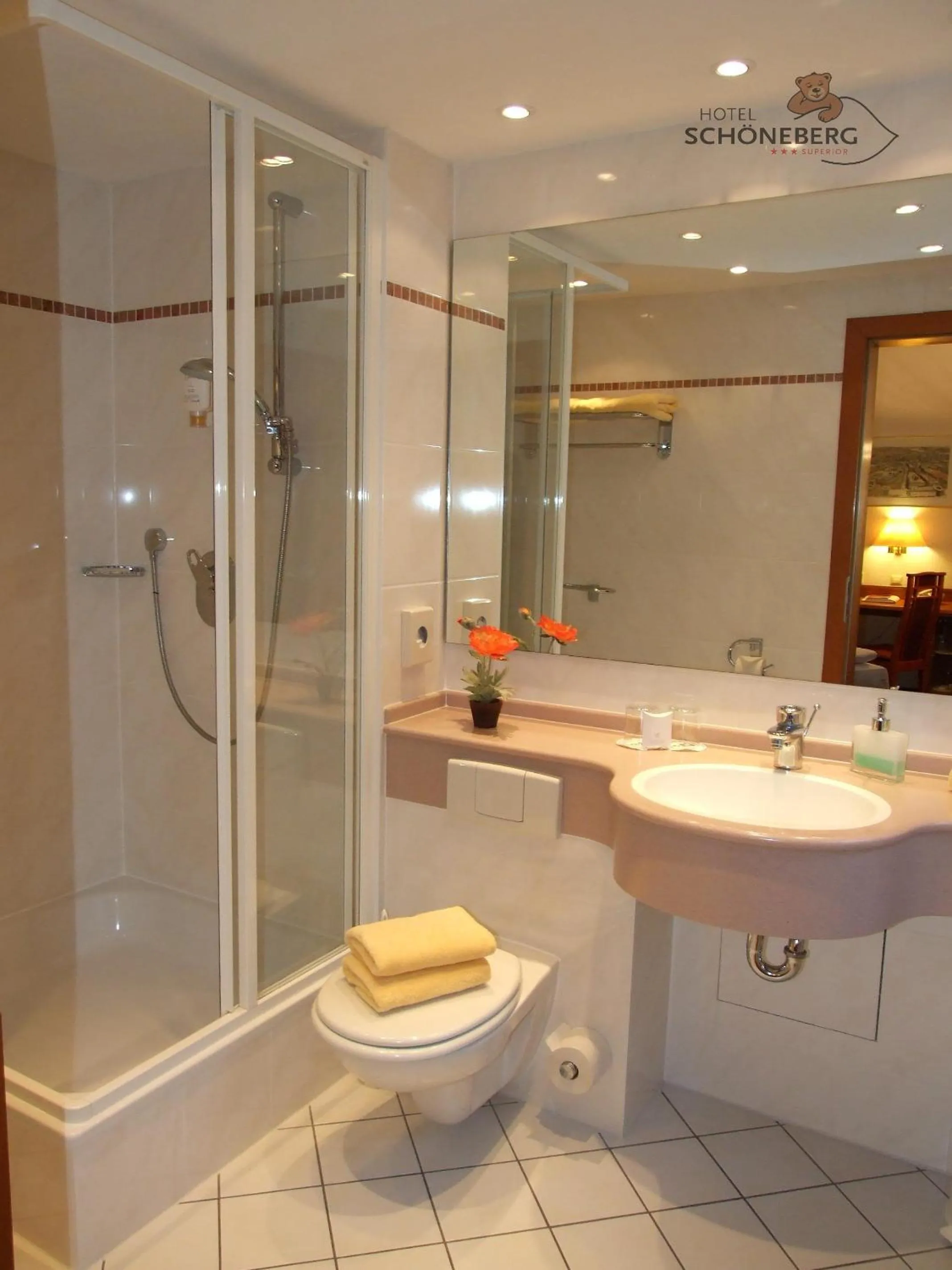 Bathroom in Hotel Schöneberg