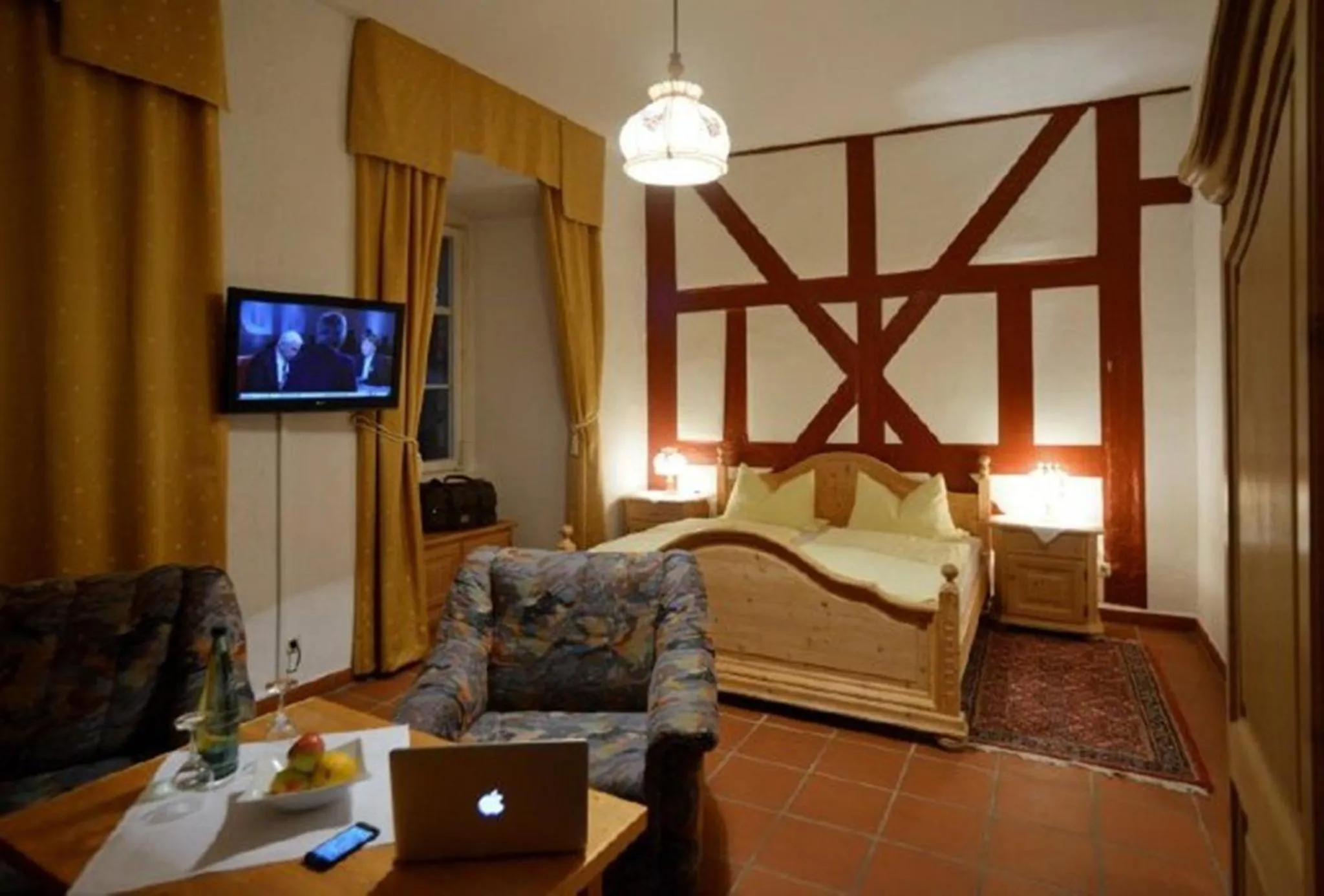 Photo of the whole room, Bed in Schloss Wiesenthau