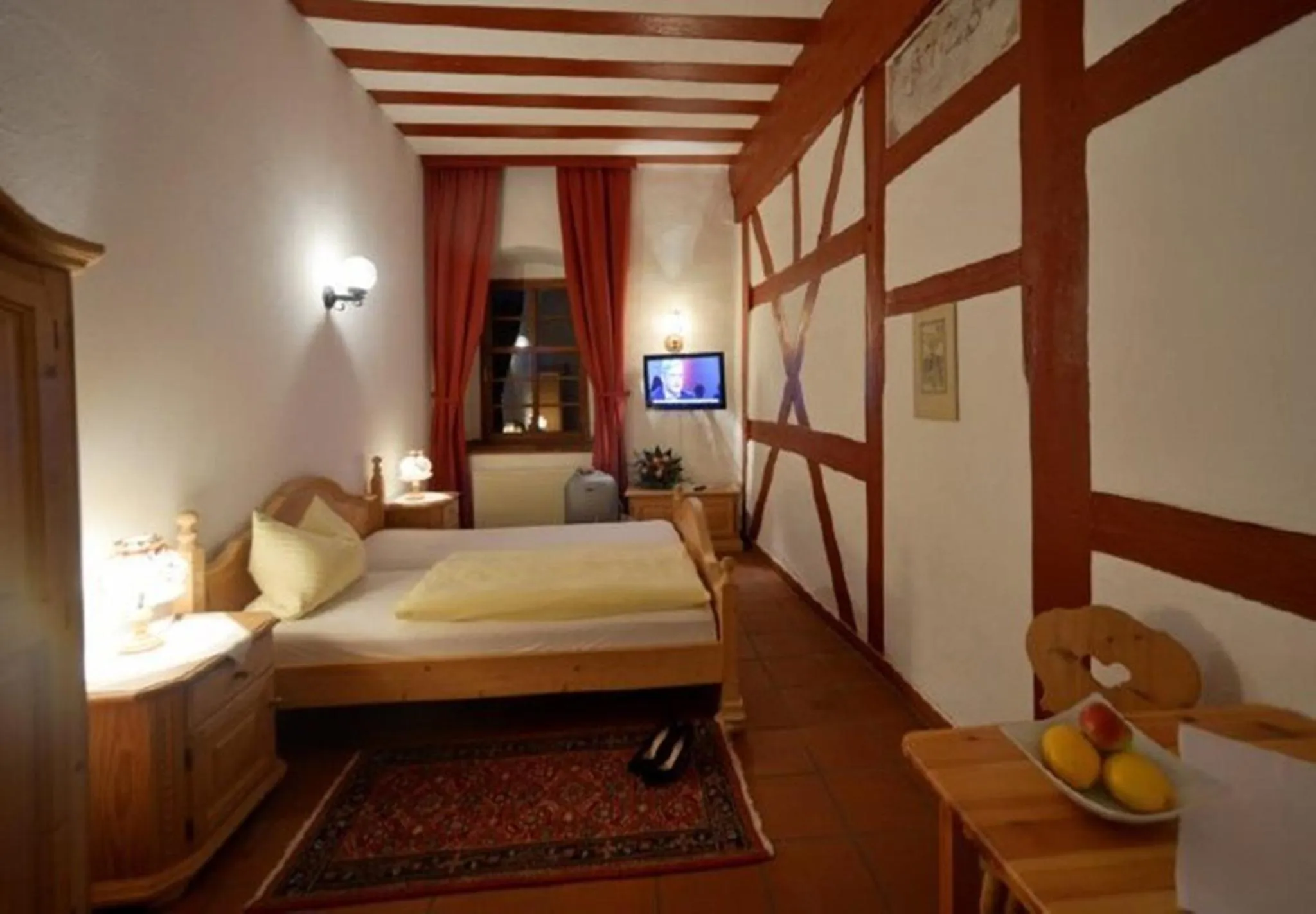 Photo of the whole room, Bed in Schloss Wiesenthau