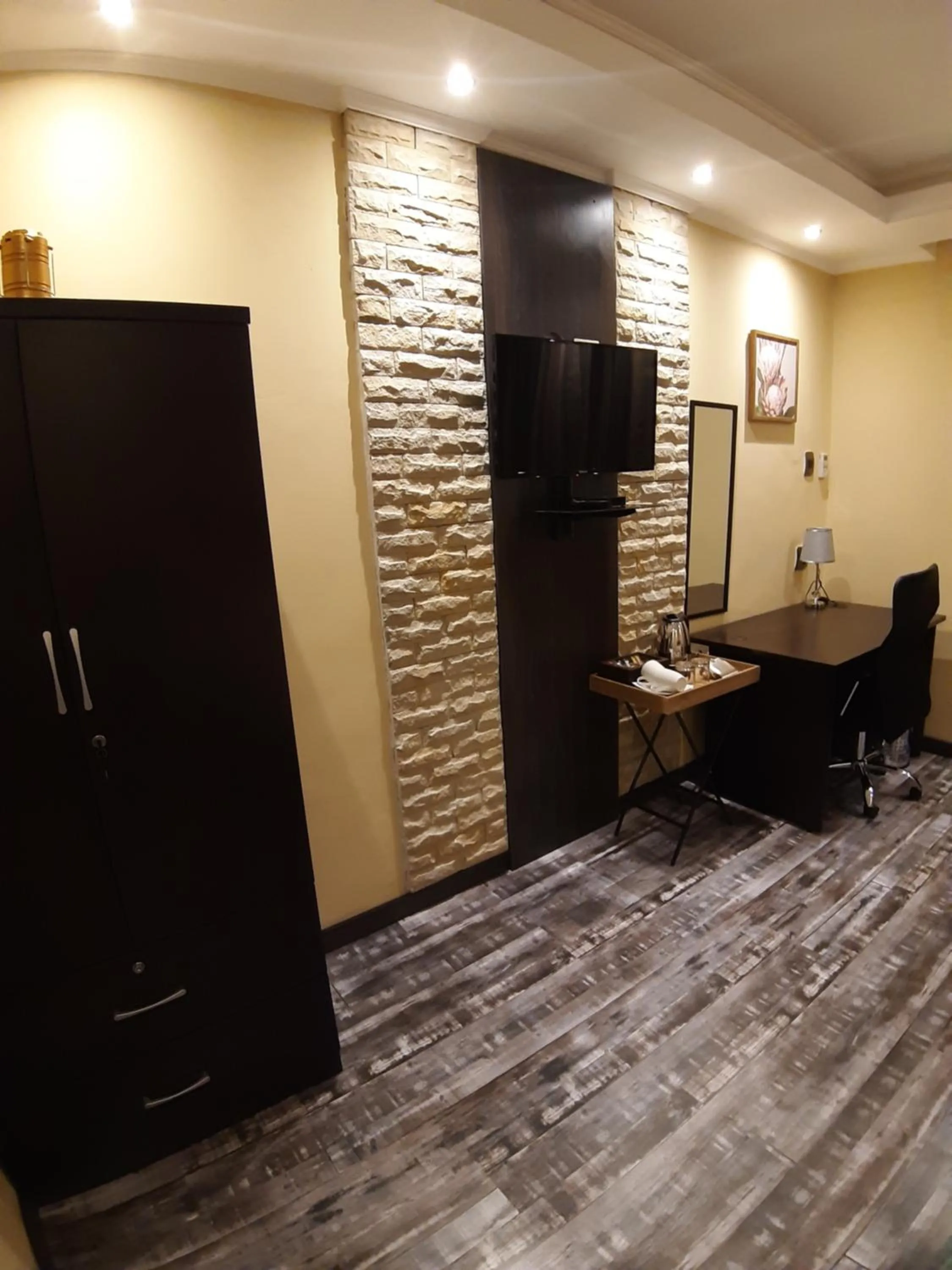 TV and multimedia in Citystay Ladybrand