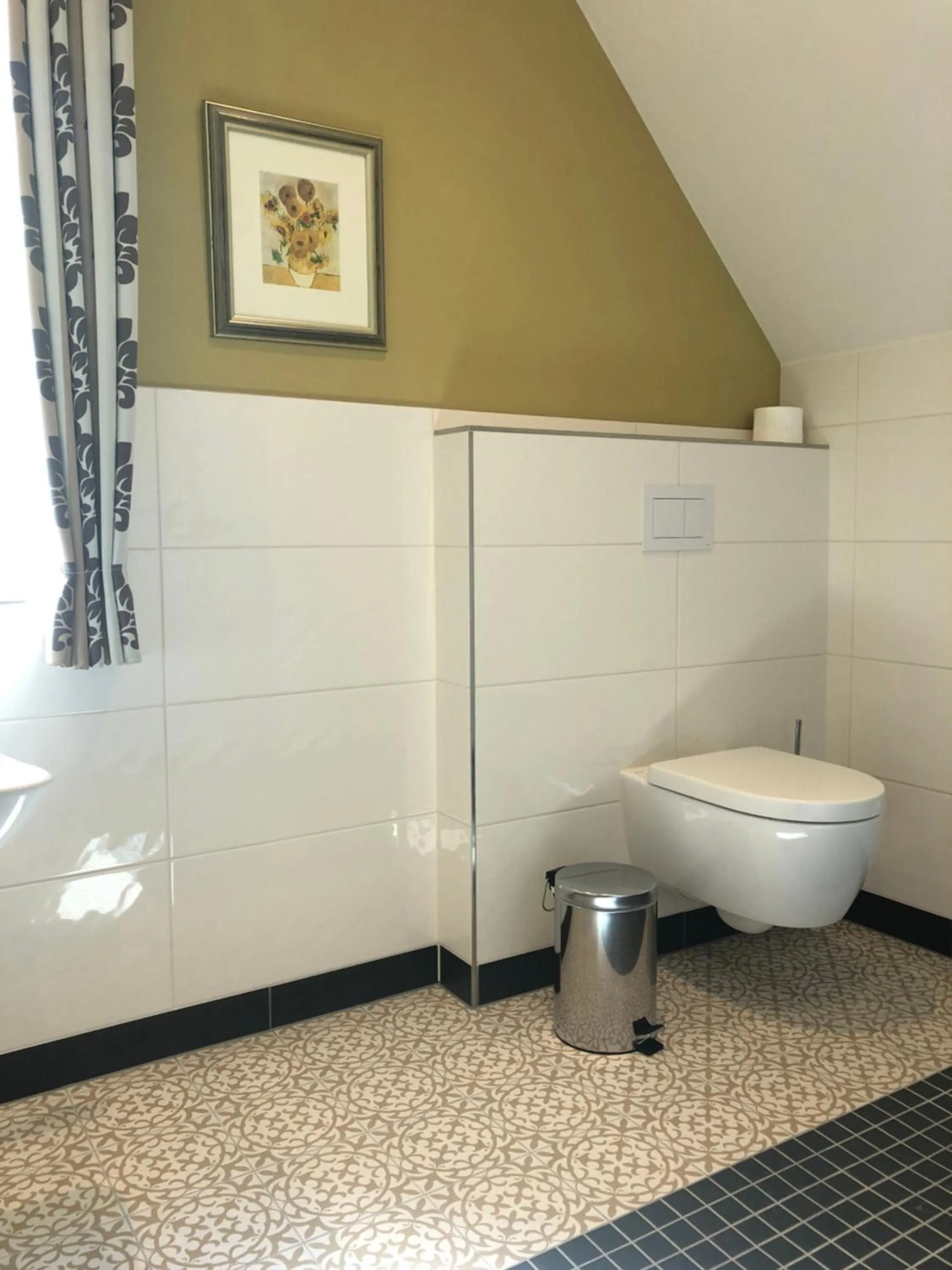 Toilet in Hotel Anno 1848