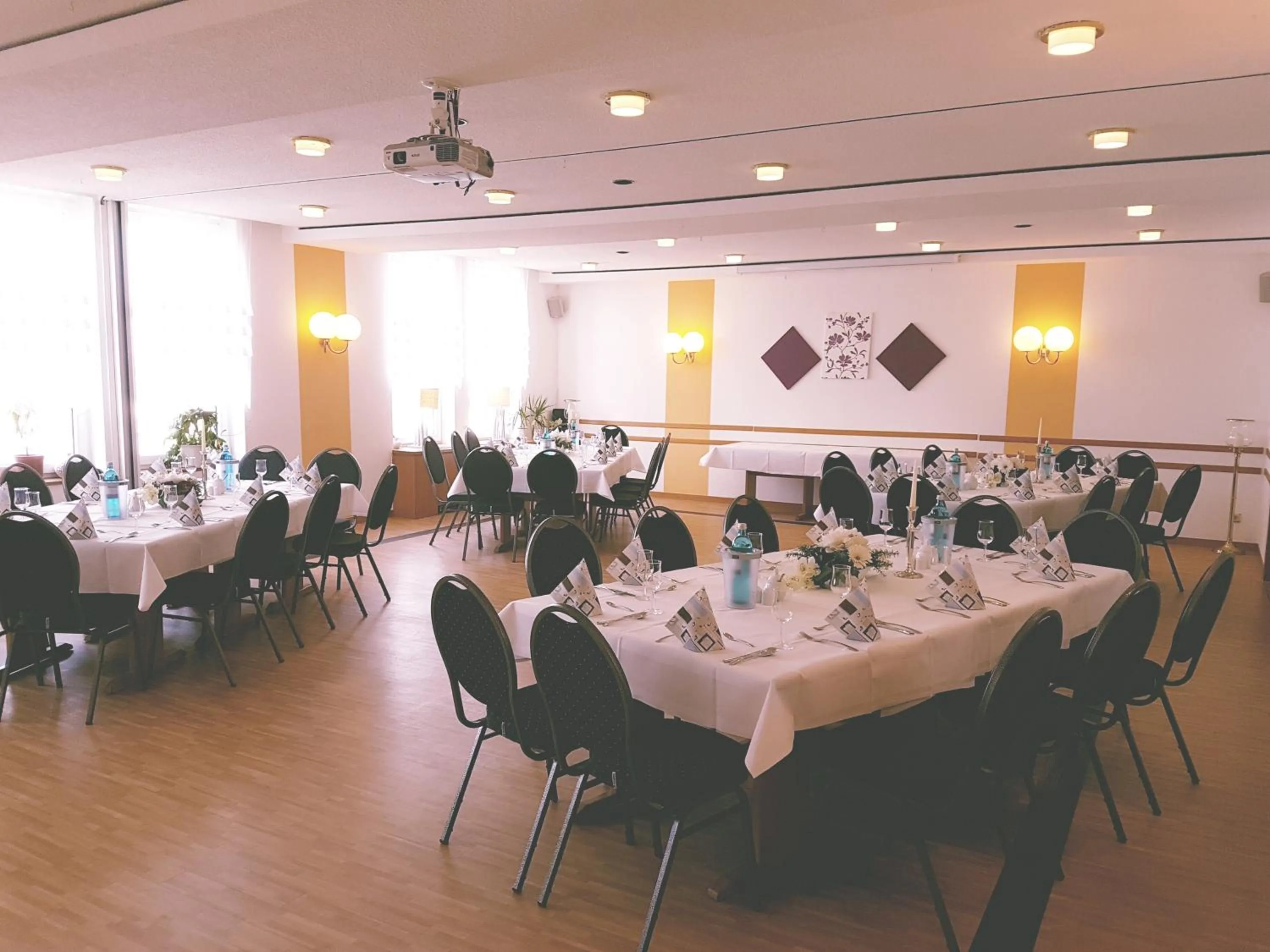 Restaurant/places to eat in Hotel & Restaurant Wilhelm von Nassau