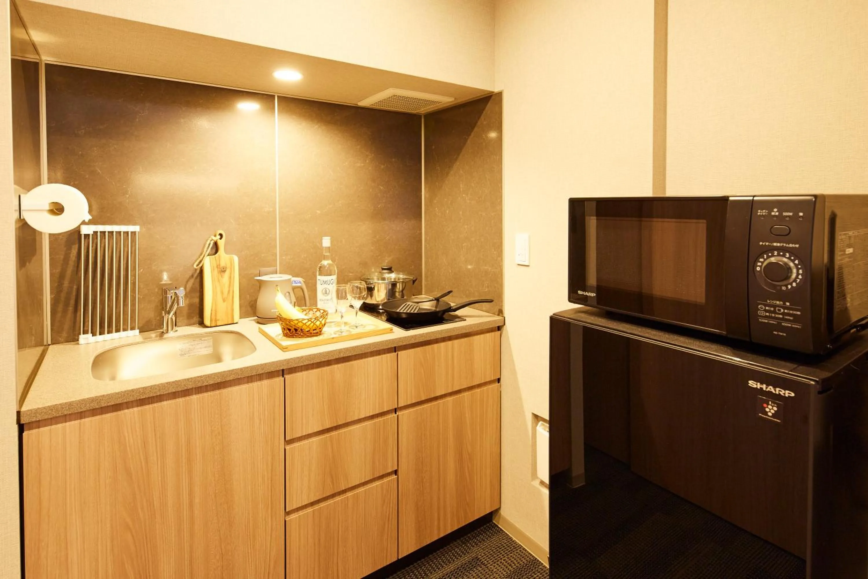Kitchen or kitchenette in MONday Apart Premium HAMAMATSUCHO