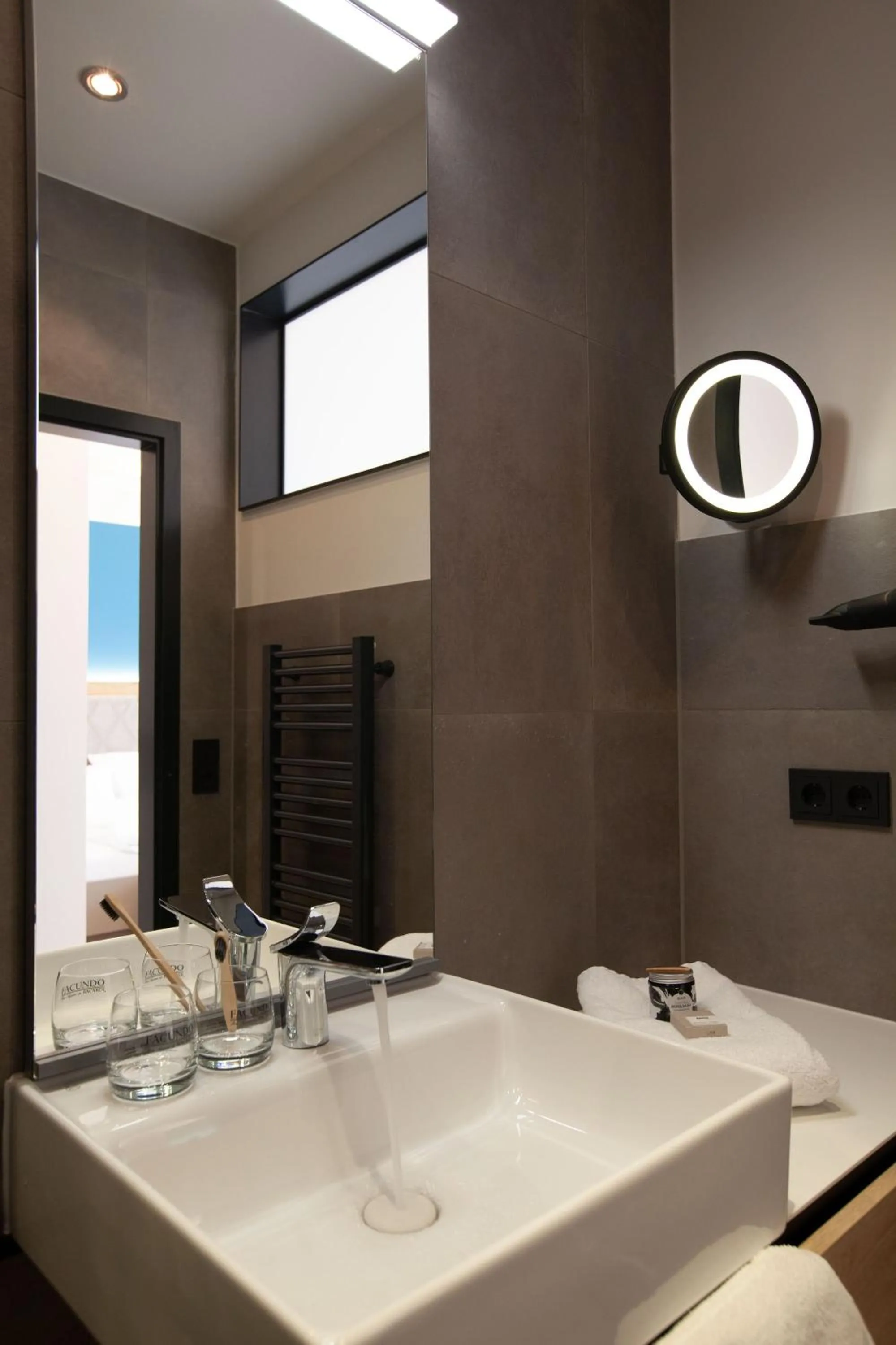 Bathroom in Hotel Ross