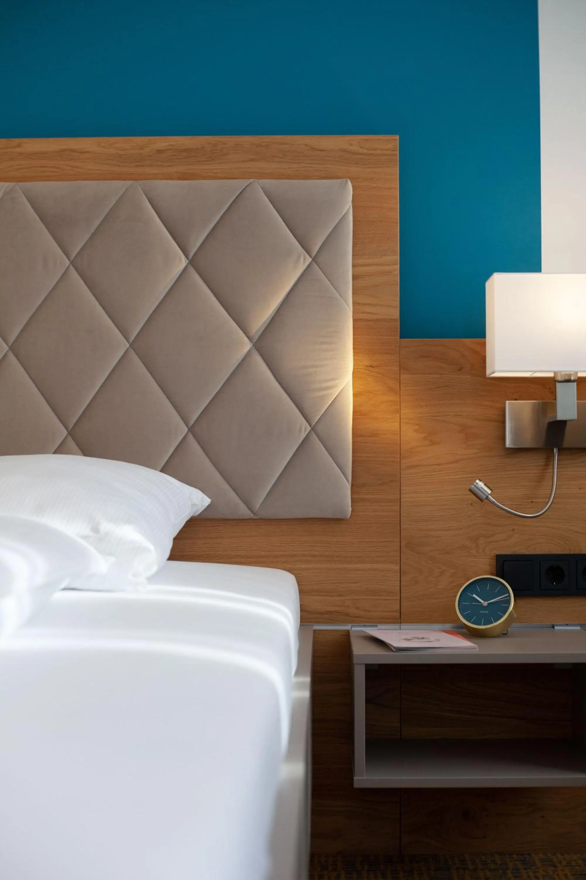 Photo of the whole room, Bed in Hotel Ross