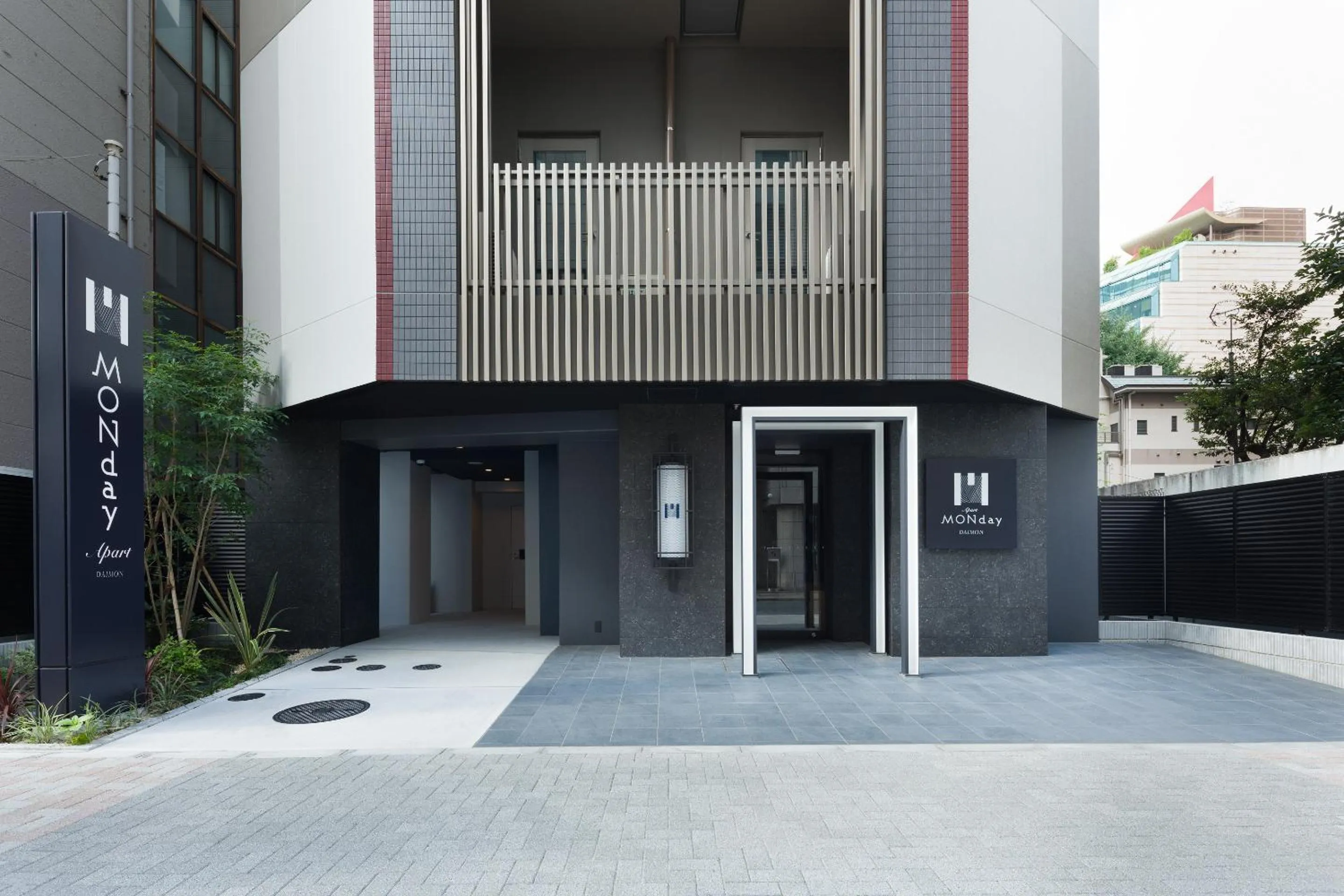 MONday Apart Hamamatsucho Daimon