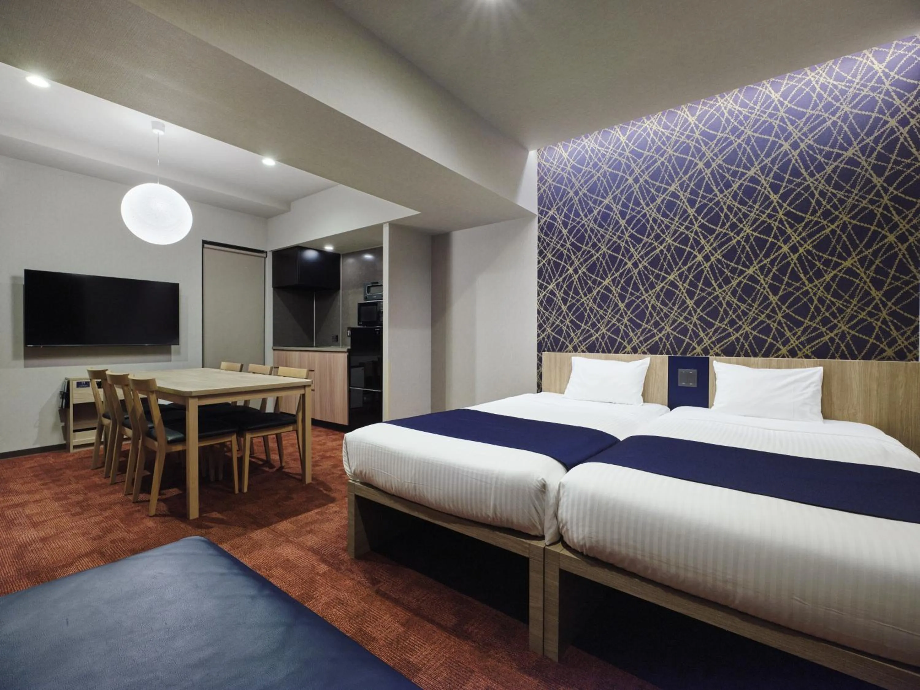 Bed in MONday Apart Premium 日本橋