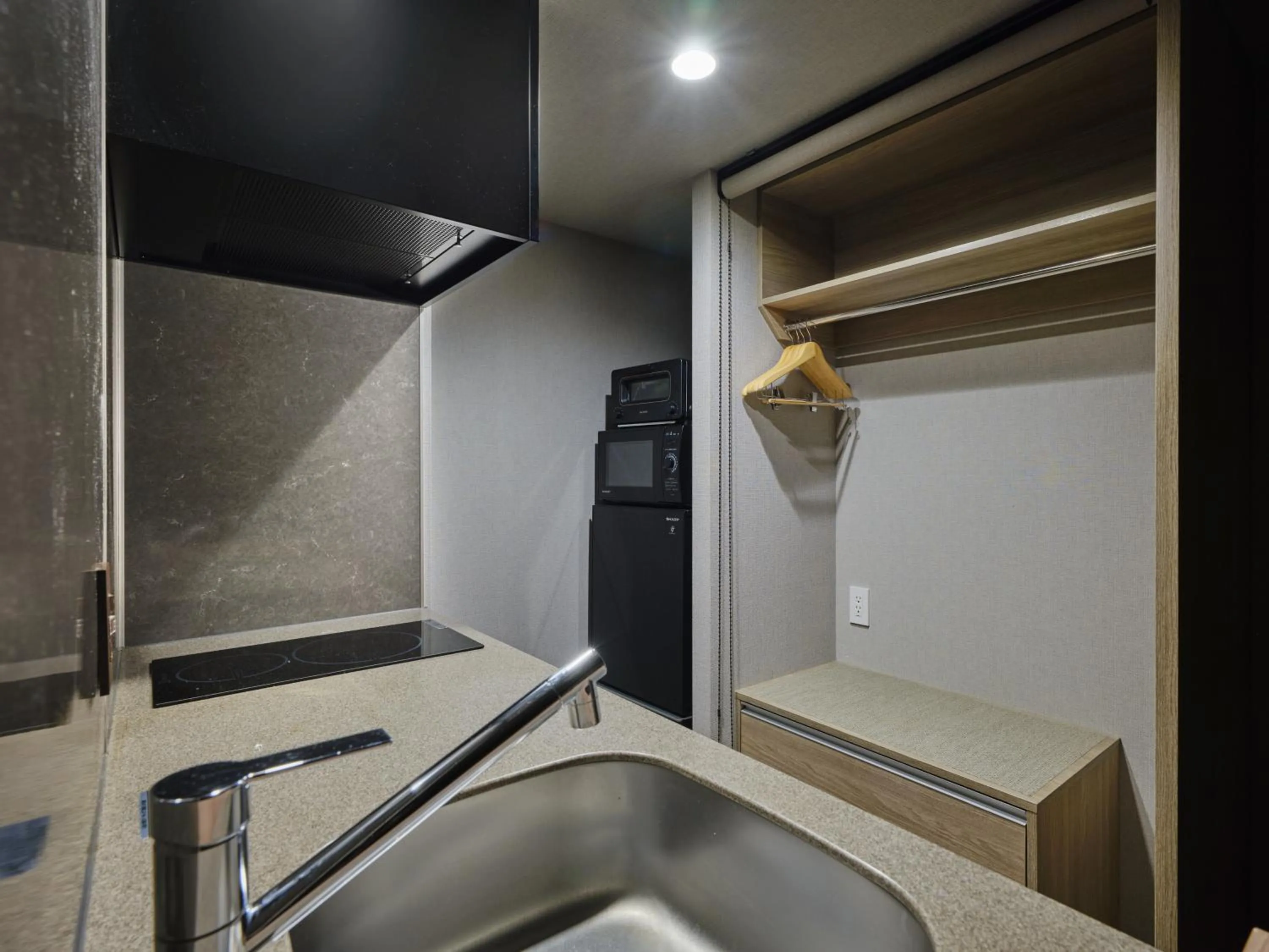 MONday Apart Premium 日本橋