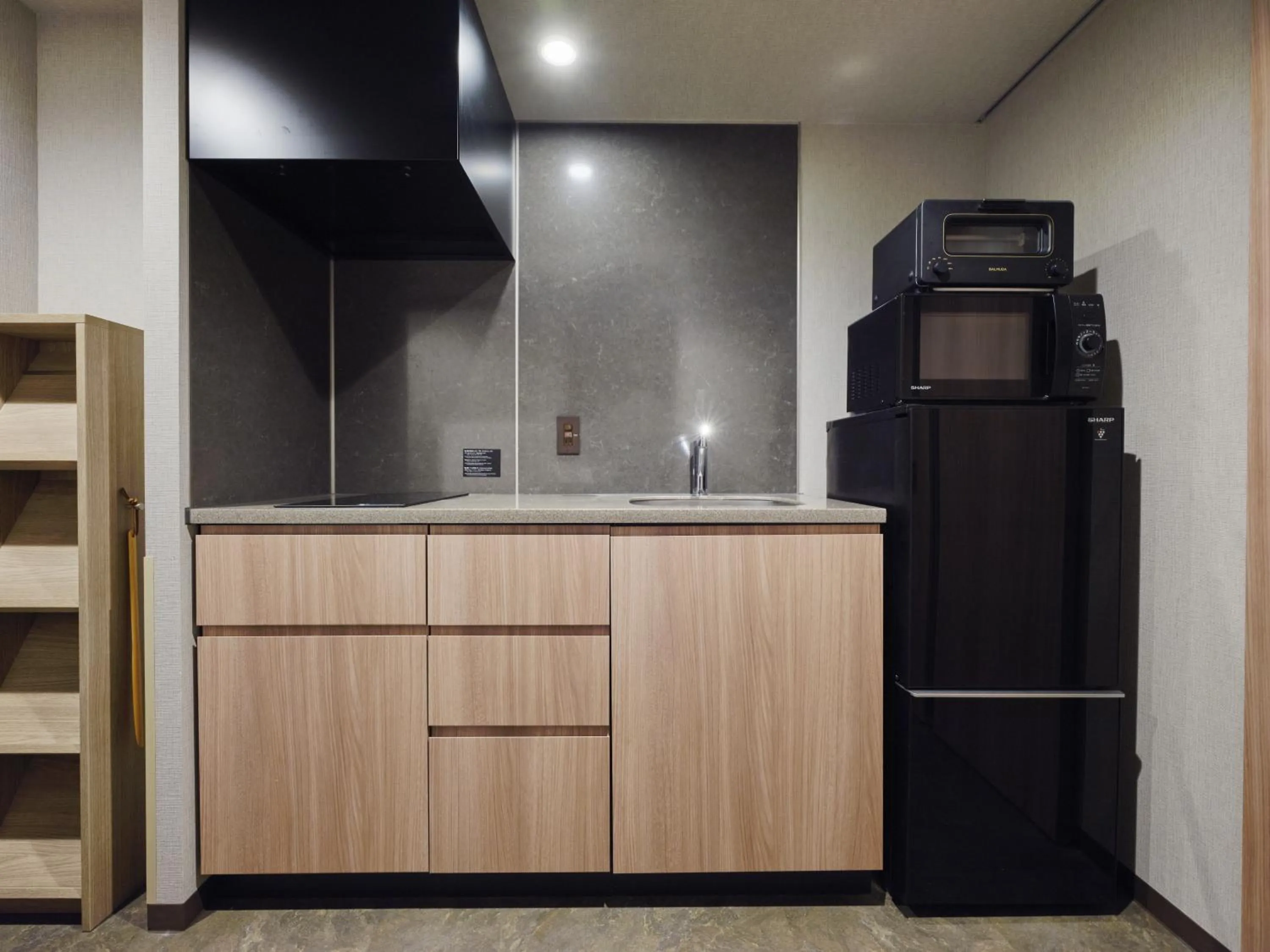 MONday Apart Premium 日本橋