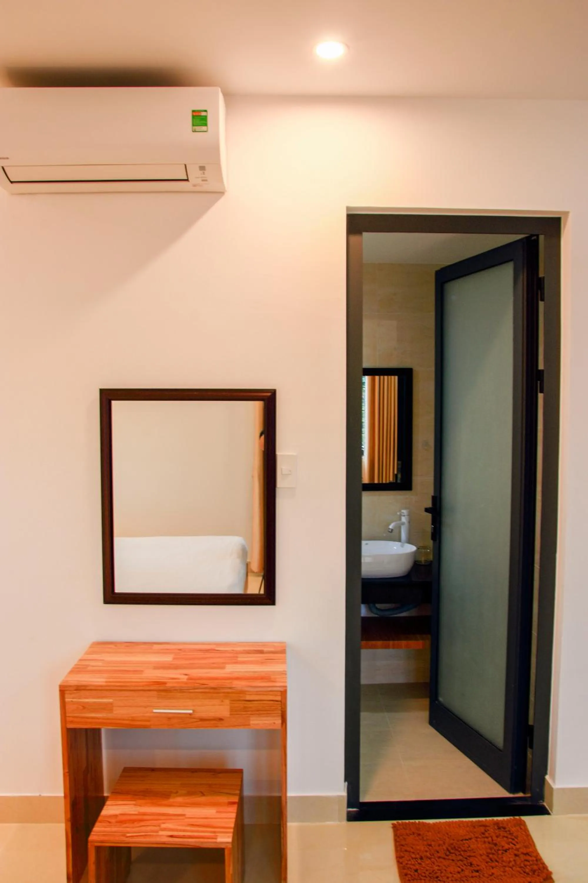 Bathroom, Bed in Hoi An Town Of Viet House Homestay
