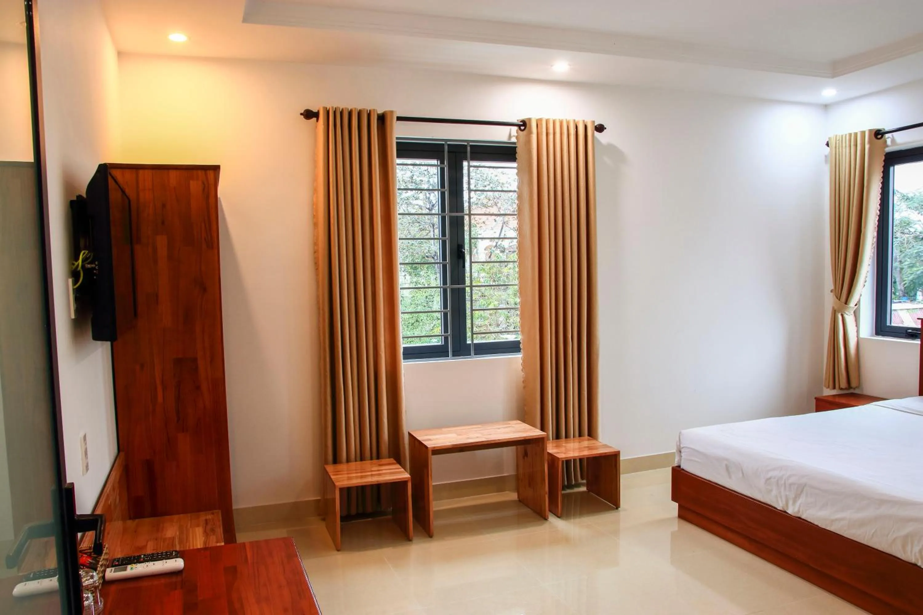 Photo of the whole room, Bed in Hoi An Town Of Viet House Homestay
