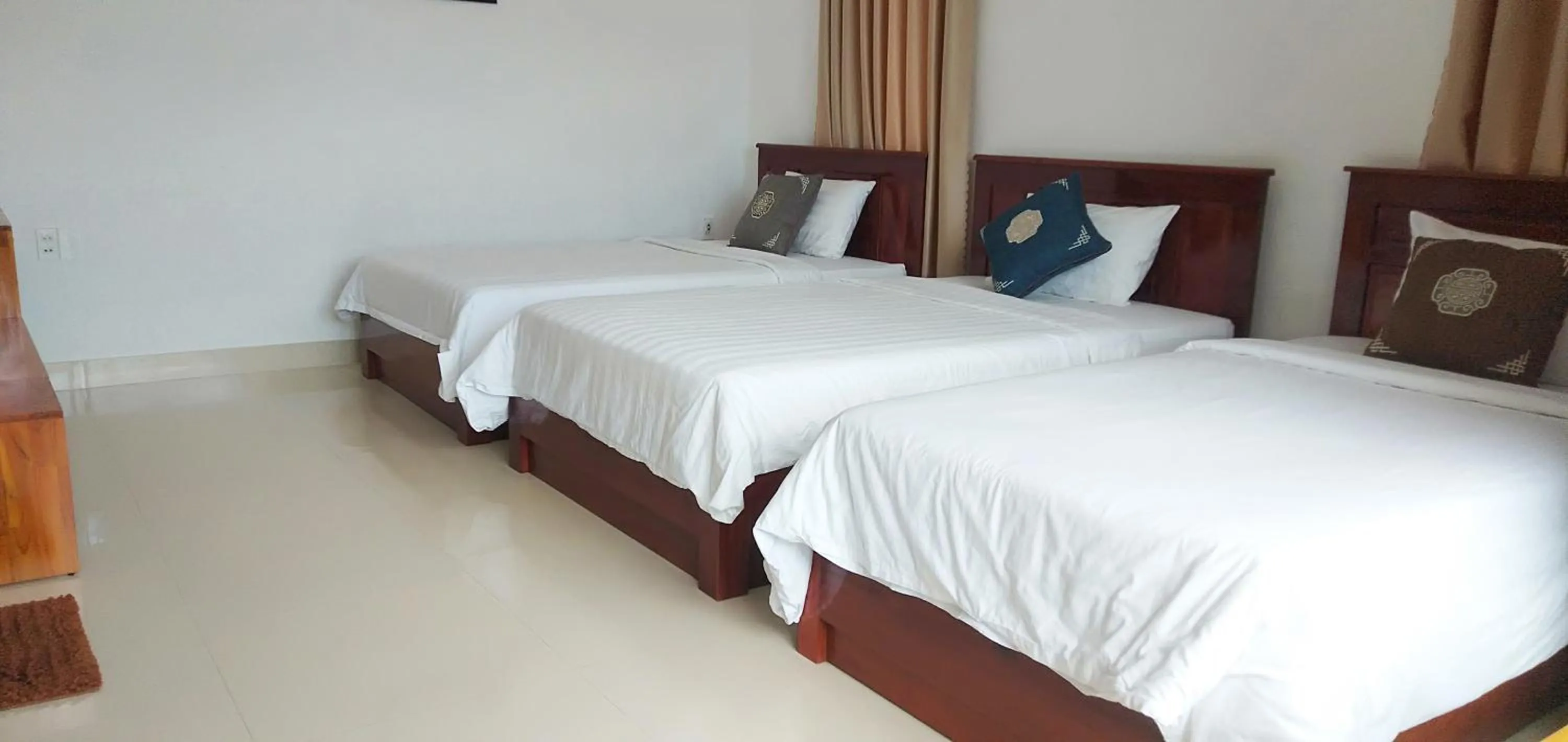Photo of the whole room, Bed in Hoi An Town Of Viet House Homestay