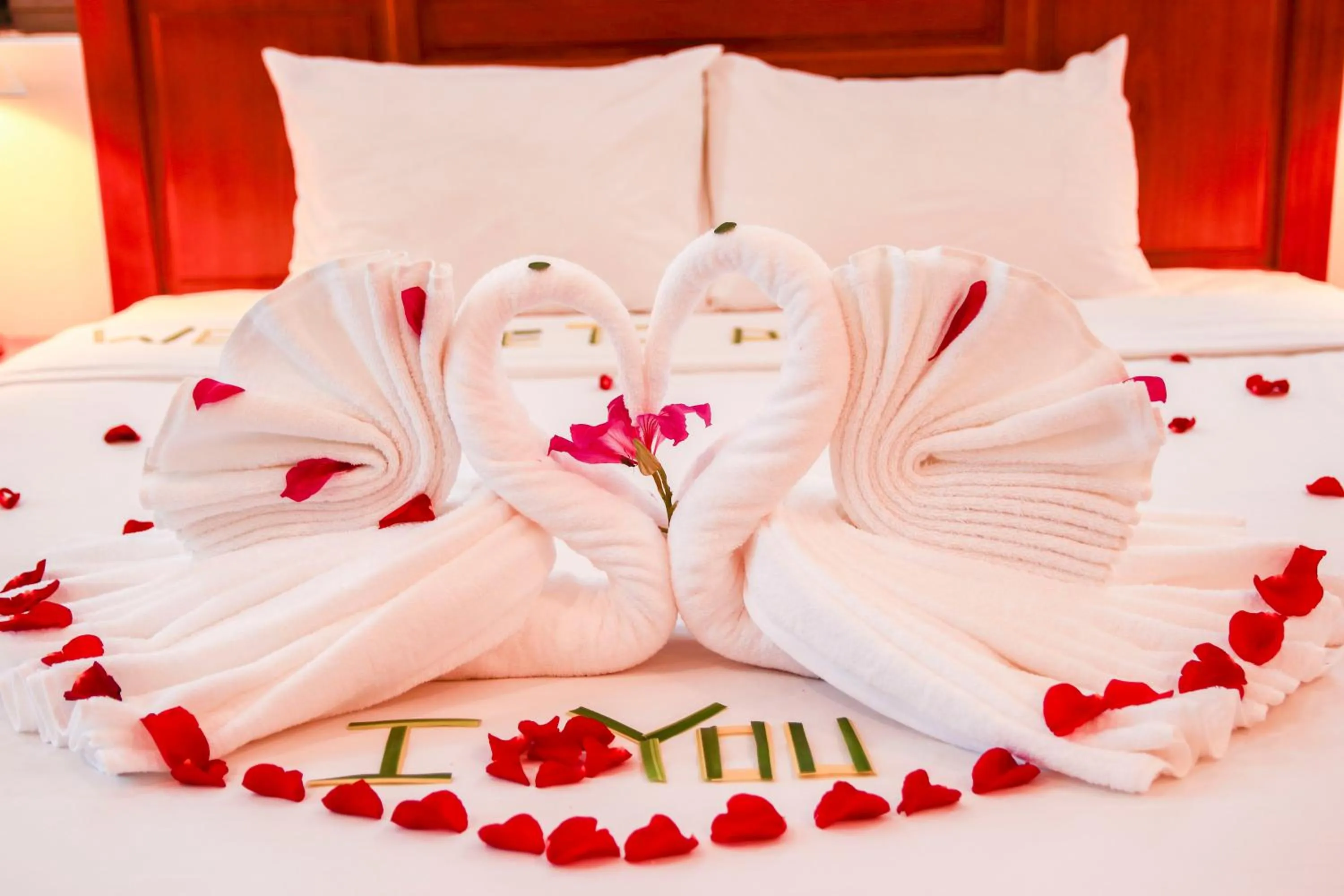 Decorative detail, Bed in Hoi An Town Of Viet House Homestay