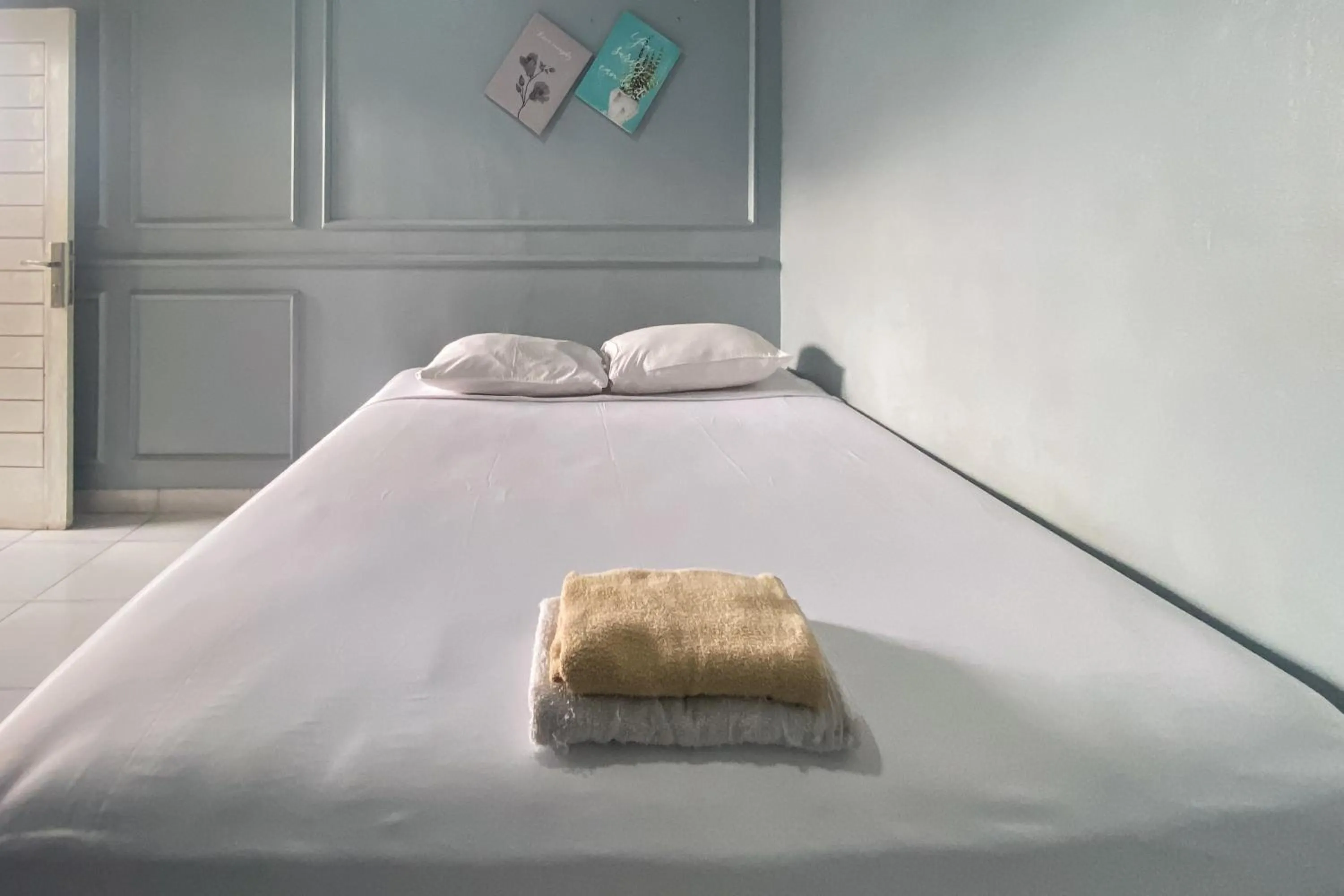Bedroom, Bed in Andung Residence Lampung RedPartner