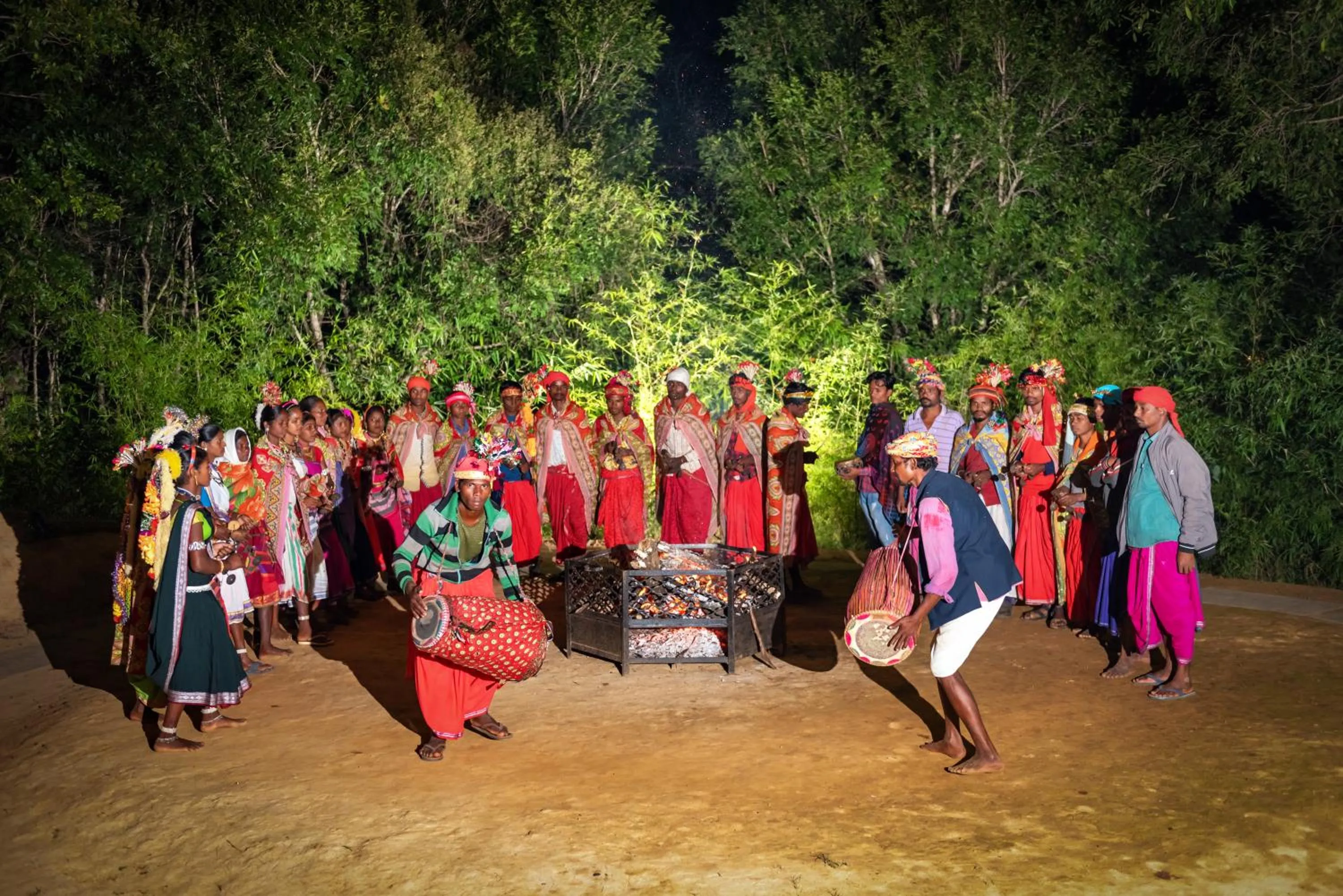 Evening entertainment in Kanha Jungle Camp