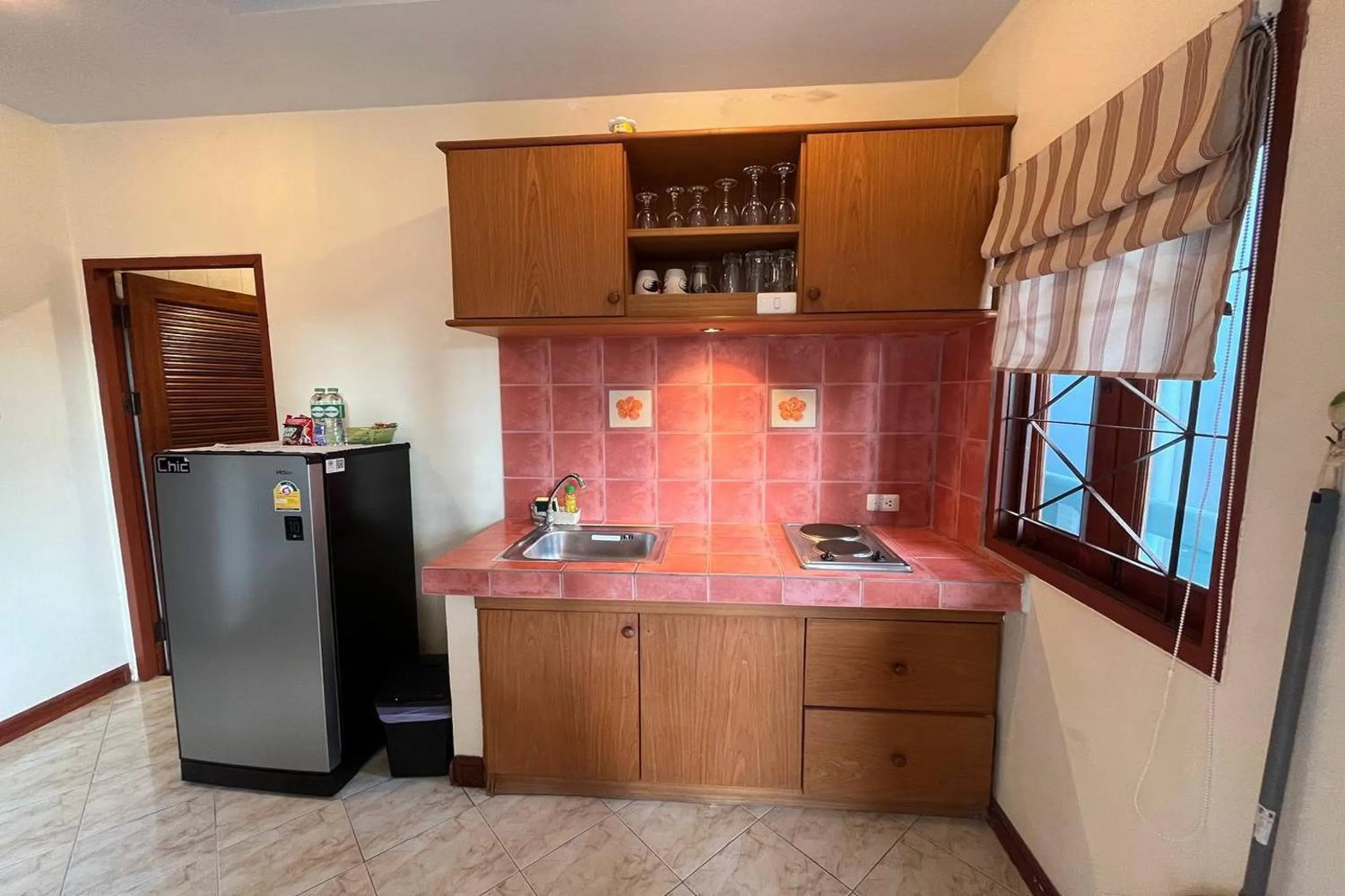 Kitchen or kitchenette in Ginis Beach Resort