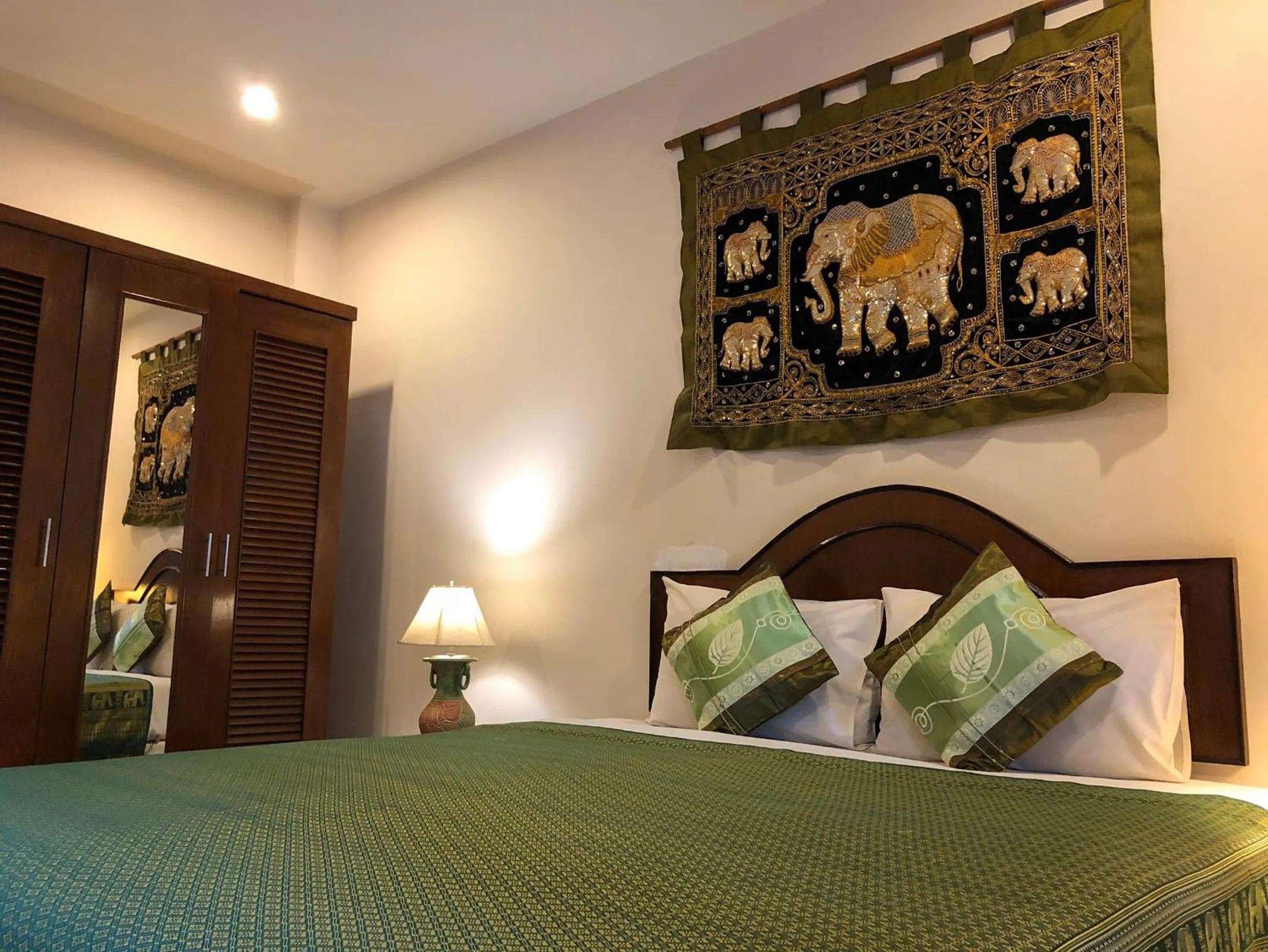 Bed in Ginis Beach Resort