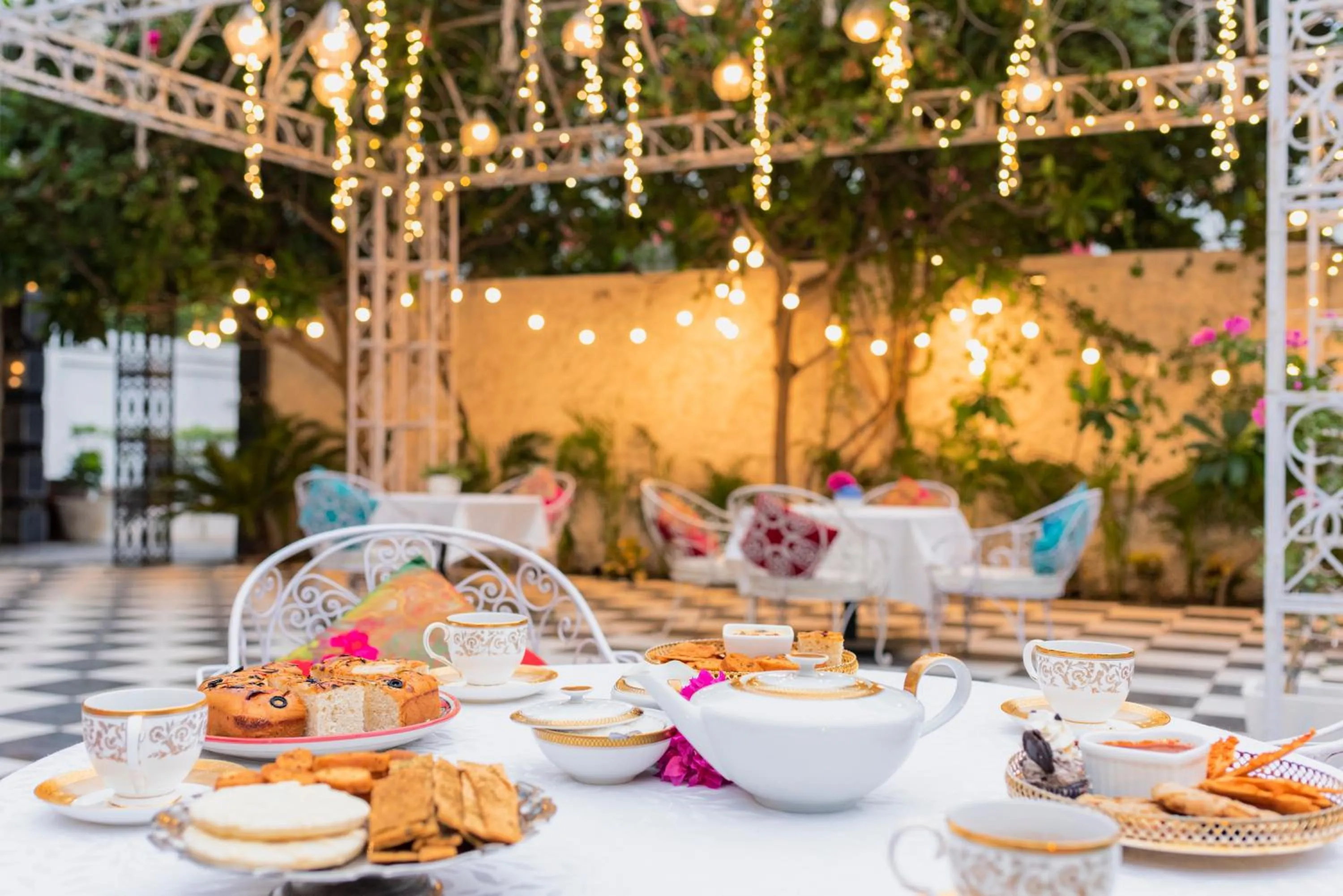 Property building in Hotel CASA Aishbagh